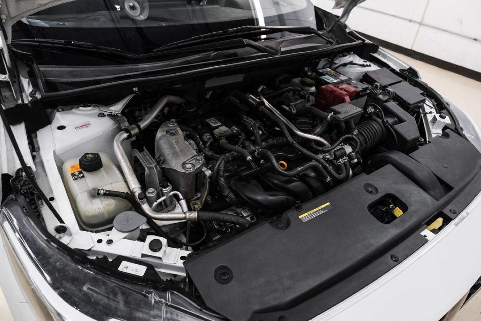 2020 Aspen White Tricoat /Charcoal Nissan Sentra SV (3N1AB8CVXLY) with an 2.0L DOHC engine, CVT transmission, located at 15300 Midway Rd., Addison, TX, 75001, (972) 702-0011, 32.958321, -96.838074 - Photo#48