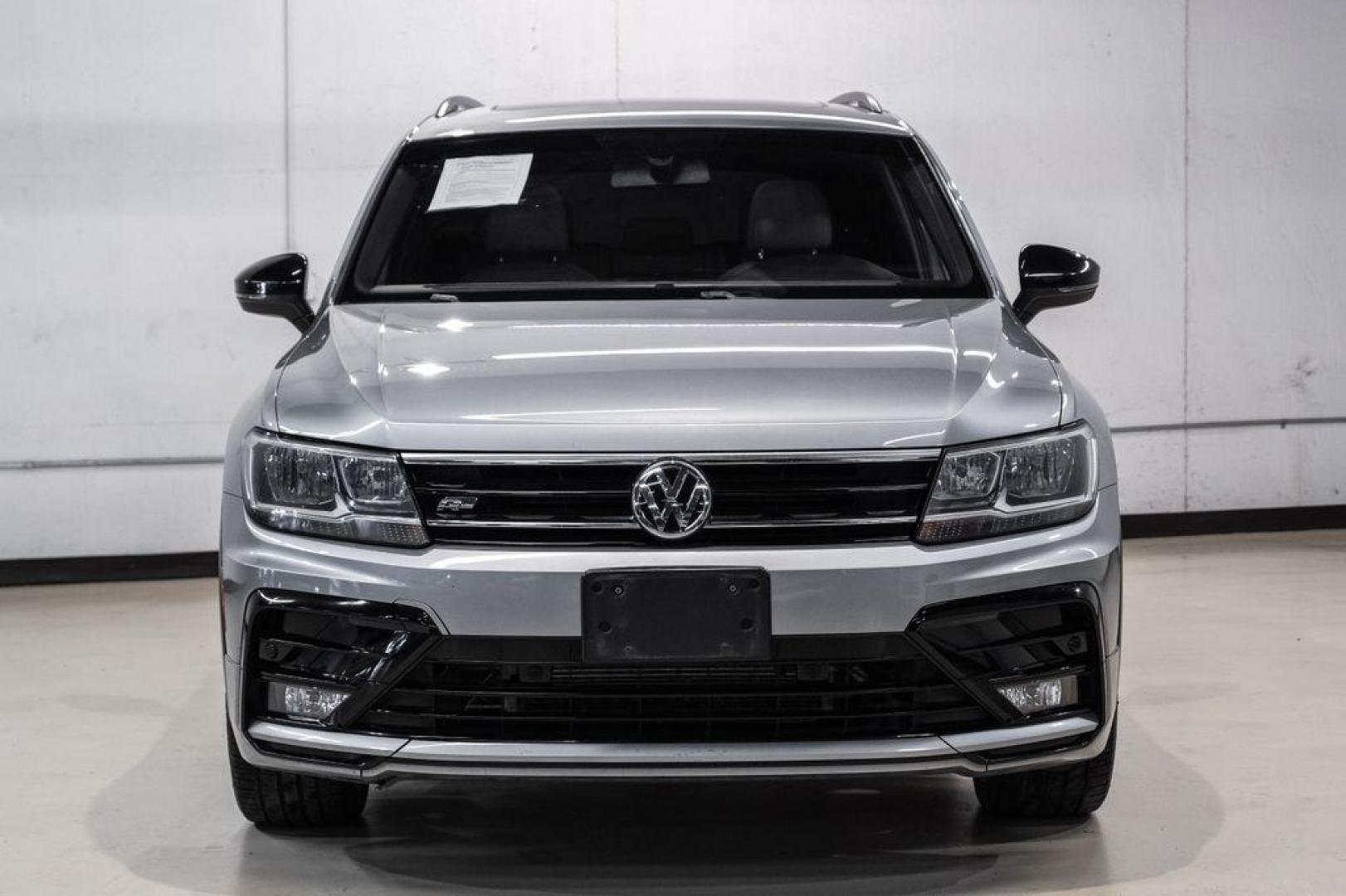 2020 Silver Metallic /Storm Gray Volkswagen Tiguan 2.0T SE R-Line Black (3VV3B7AX3LM) with an 2.0L TSI DOHC engine, Automatic transmission, located at 15300 Midway Rd., Addison, TX, 75001, (972) 702-0011, 32.958321, -96.838074 - Photo#5