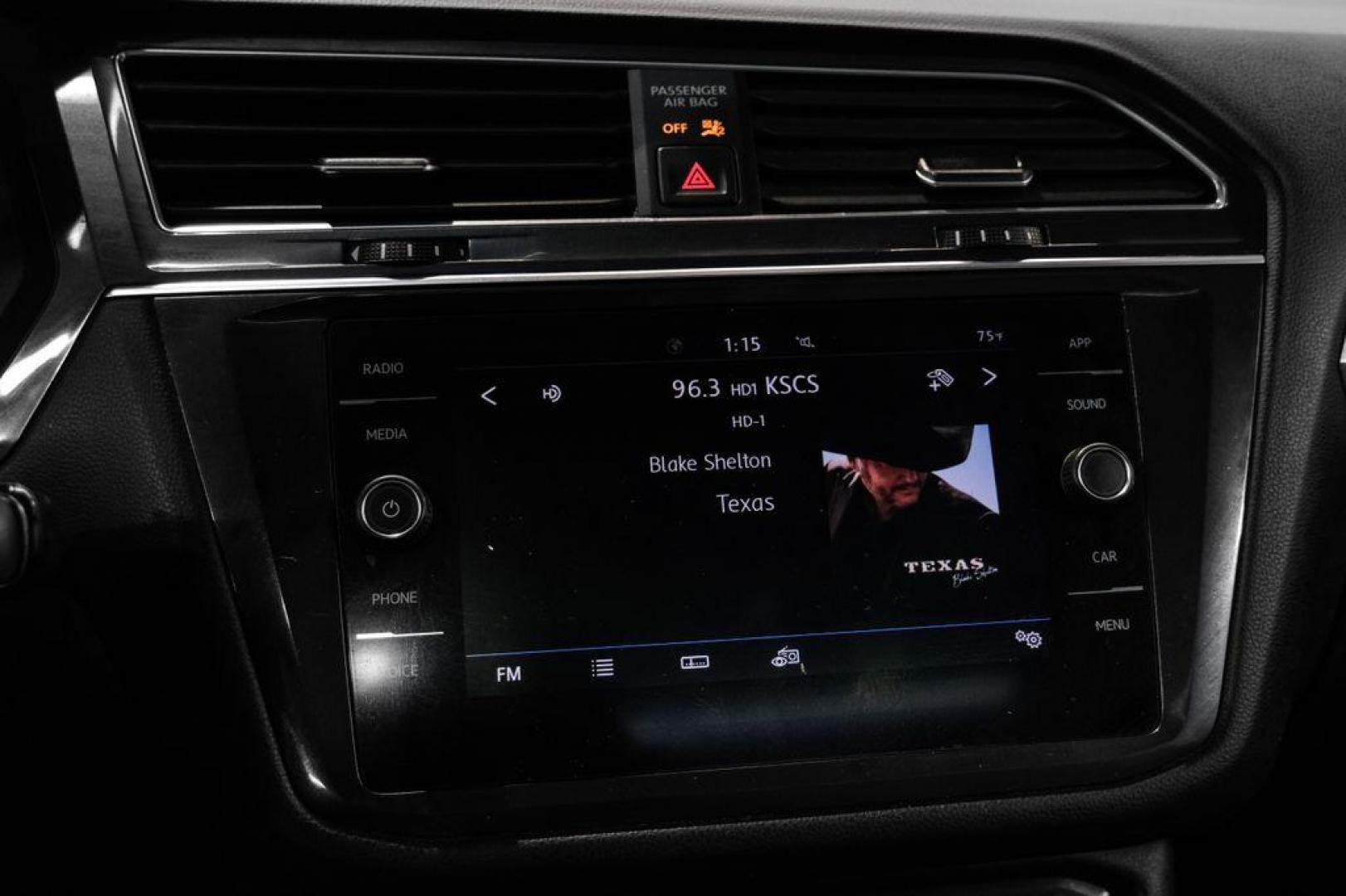 2020 Silver Metallic /Storm Gray Volkswagen Tiguan 2.0T SE R-Line Black (3VV3B7AX3LM) with an 2.0L TSI DOHC engine, Automatic transmission, located at 15300 Midway Rd., Addison, TX, 75001, (972) 702-0011, 32.958321, -96.838074 - Photo#28