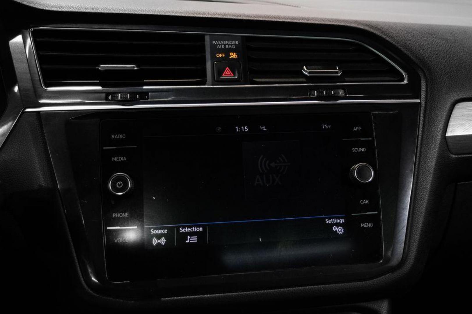 2020 Silver Metallic /Storm Gray Volkswagen Tiguan 2.0T SE R-Line Black (3VV3B7AX3LM) with an 2.0L TSI DOHC engine, Automatic transmission, located at 15300 Midway Rd., Addison, TX, 75001, (972) 702-0011, 32.958321, -96.838074 - Photo#29