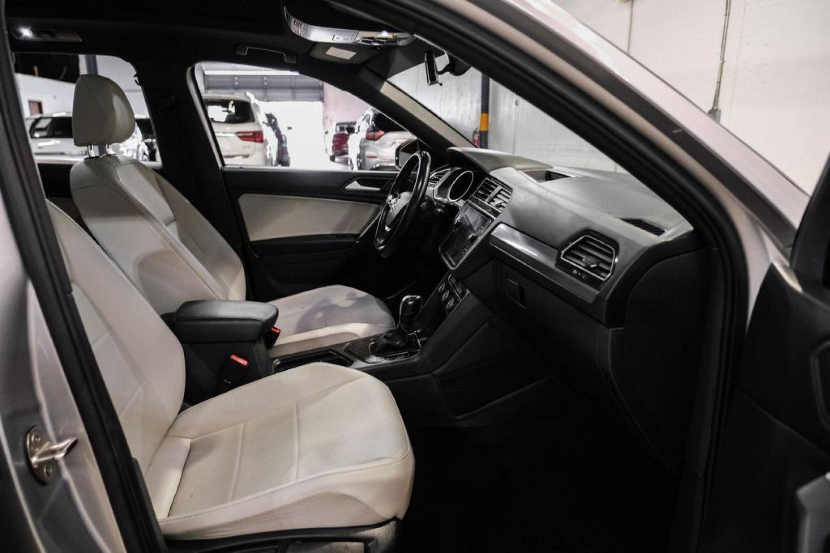 2020 Silver Metallic /Storm Gray Volkswagen Tiguan 2.0T SE R-Line Black (3VV3B7AX3LM) with an 2.0L TSI DOHC engine, Automatic transmission, located at 15300 Midway Rd., Addison, TX, 75001, (972) 702-0011, 32.958321, -96.838074 - Photo#34