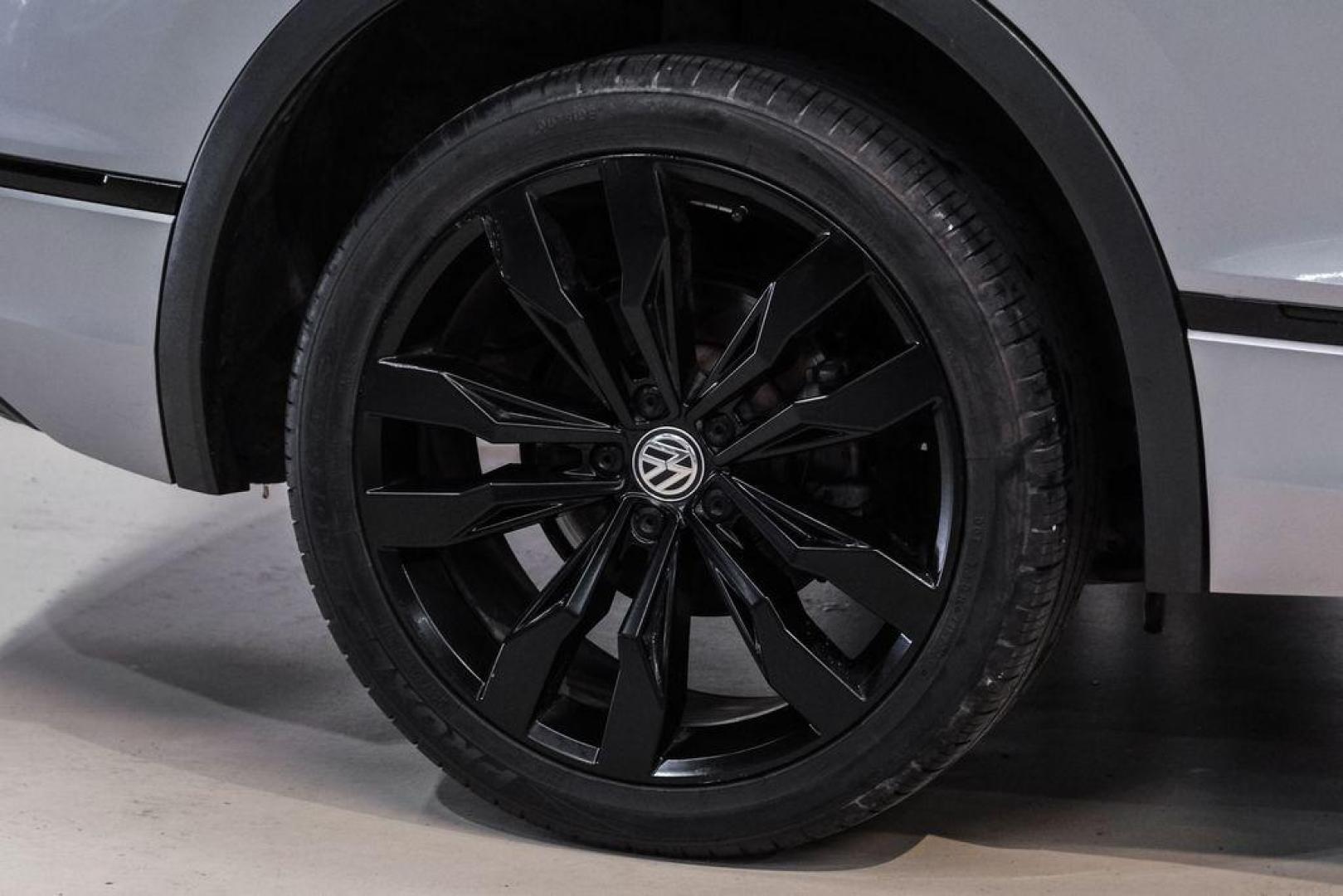 2020 Silver Metallic /Storm Gray Volkswagen Tiguan 2.0T SE R-Line Black (3VV3B7AX3LM) with an 2.0L TSI DOHC engine, Automatic transmission, located at 15300 Midway Rd., Addison, TX, 75001, (972) 702-0011, 32.958321, -96.838074 - Photo#53