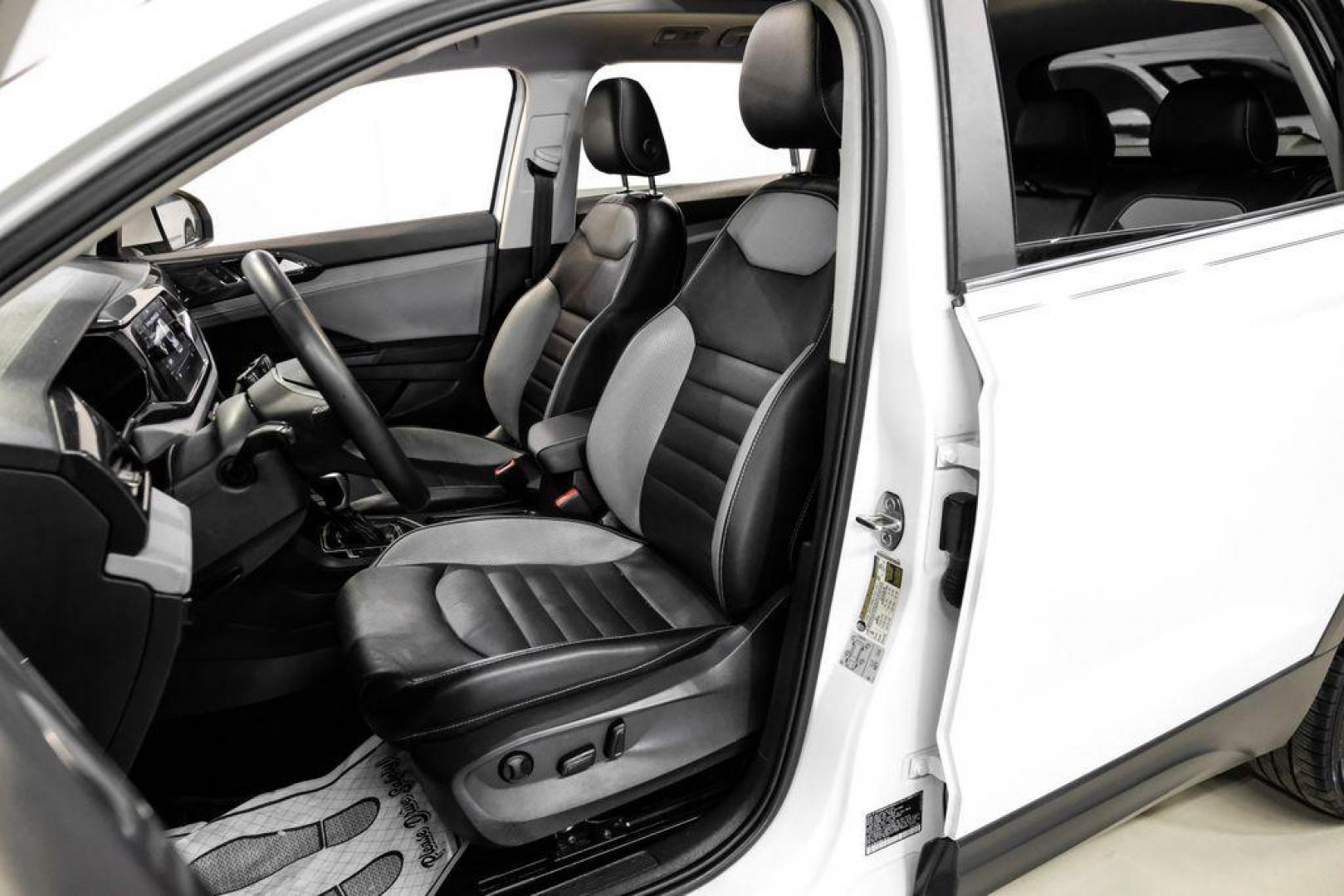 2022 Pure White /Gray/Black Volkswagen Taos 1.5T SEL (3VV1X7B28NM) with an 1.5L I4 Turbocharged DOHC 16V LEV3-SULEV30 158hp engine, Automatic transmission, located at 15300 Midway Rd., Addison, TX, 75001, (972) 702-0011, 32.958321, -96.838074 - Photo#32