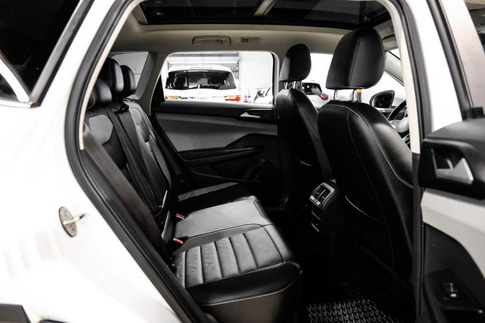 2022 Pure White /Gray/Black Volkswagen Taos 1.5T SEL (3VV1X7B28NM) with an 1.5L I4 Turbocharged DOHC 16V LEV3-SULEV30 158hp engine, Automatic transmission, located at 15300 Midway Rd., Addison, TX, 75001, (972) 702-0011, 32.958321, -96.838074 - Photo#37