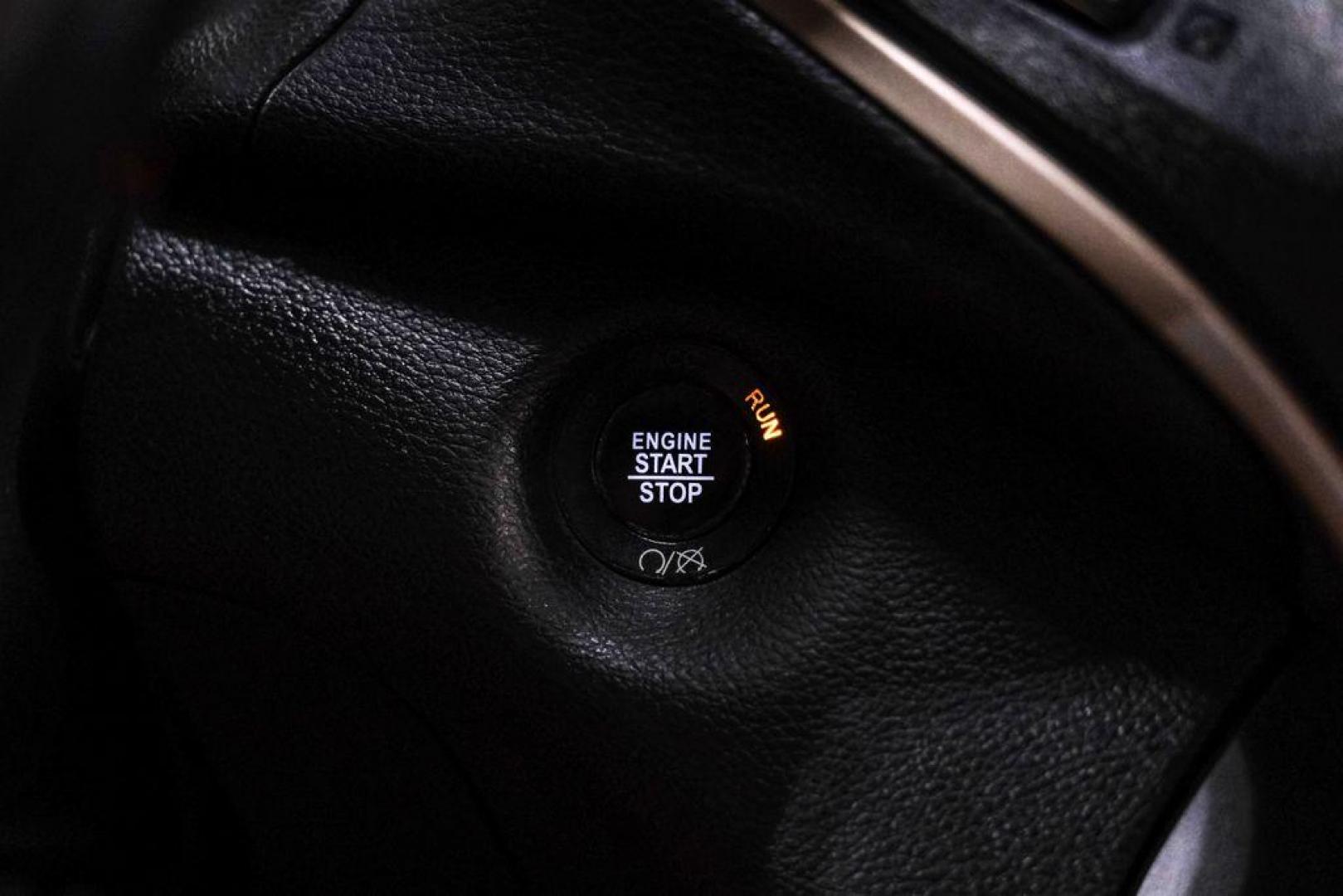 2017 Granite Crystal Metallic Clearcoat /Black Jeep Cherokee Limited (1C4PJLDB2HW) with an 2.4L 4-Cylinder SMPI SOHC engine, Automatic transmission, located at 15300 Midway Rd., Addison, TX, 75001, (972) 702-0011, 32.958321, -96.838074 - Photo#21