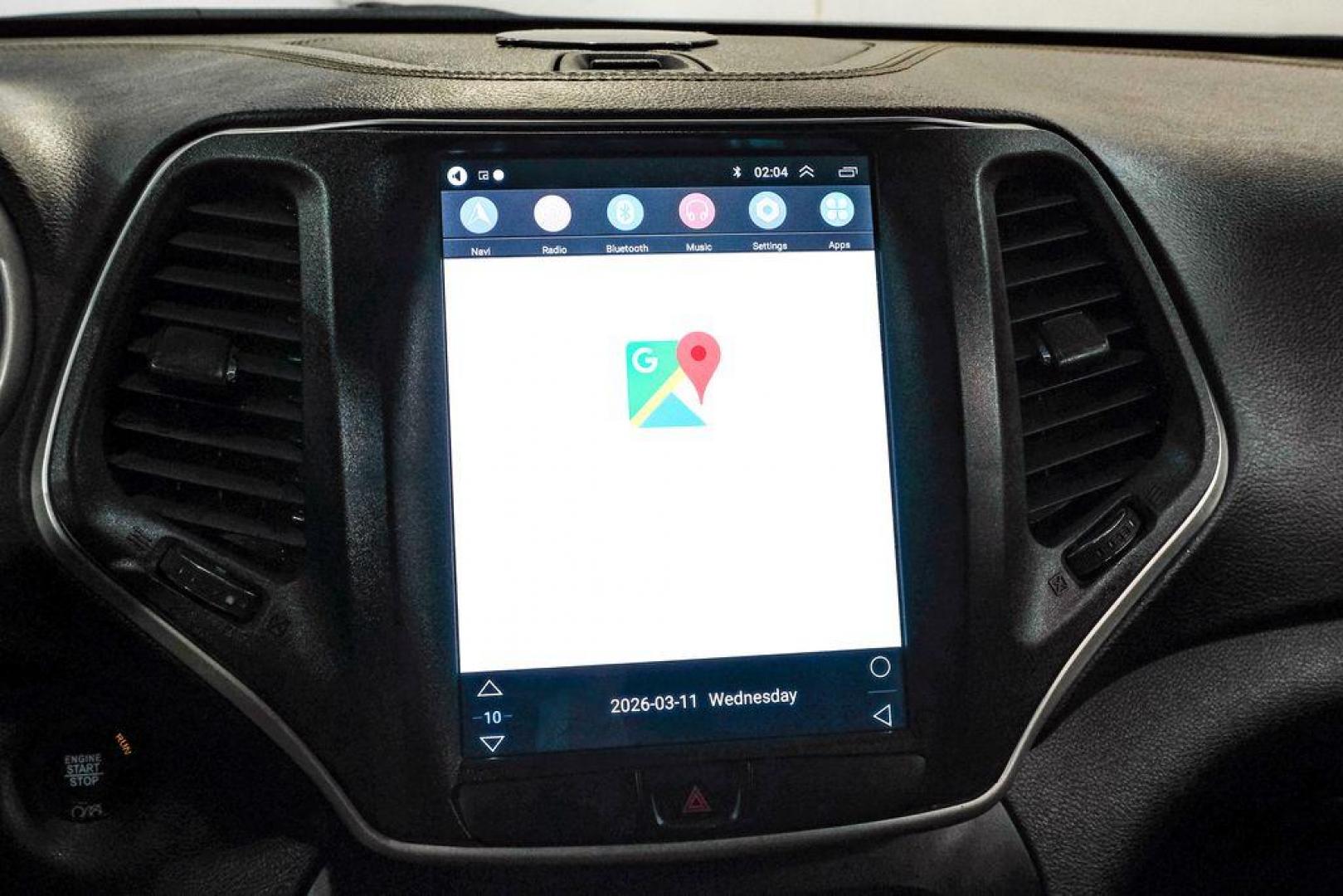 2017 Granite Crystal Metallic Clearcoat /Black Jeep Cherokee Limited (1C4PJLDB2HW) with an 2.4L 4-Cylinder SMPI SOHC engine, Automatic transmission, located at 15300 Midway Rd., Addison, TX, 75001, (972) 702-0011, 32.958321, -96.838074 - Photo#22