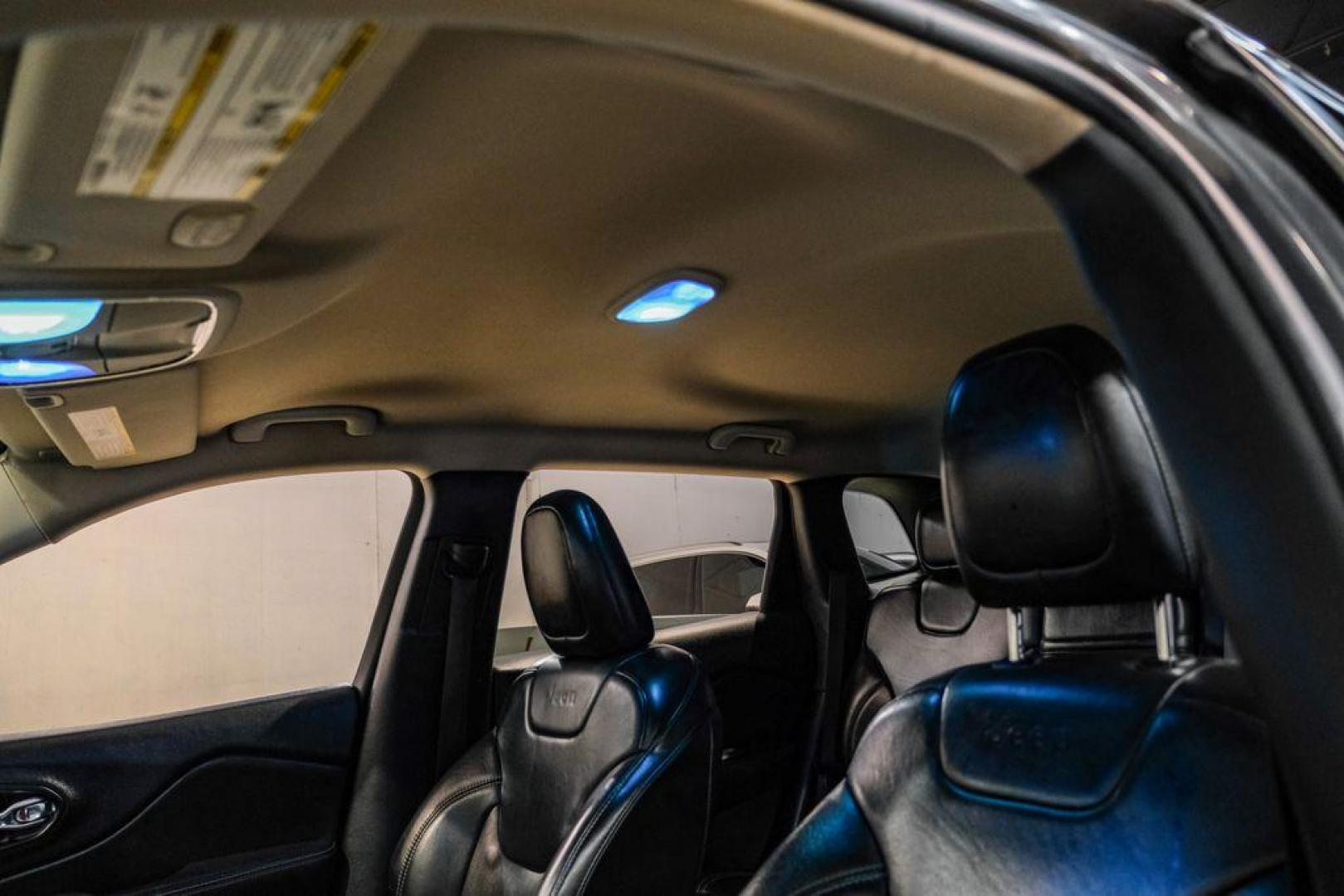 2017 Granite Crystal Metallic Clearcoat /Black Jeep Cherokee Limited (1C4PJLDB2HW) with an 2.4L 4-Cylinder SMPI SOHC engine, Automatic transmission, located at 15300 Midway Rd., Addison, TX, 75001, (972) 702-0011, 32.958321, -96.838074 - Photo#30