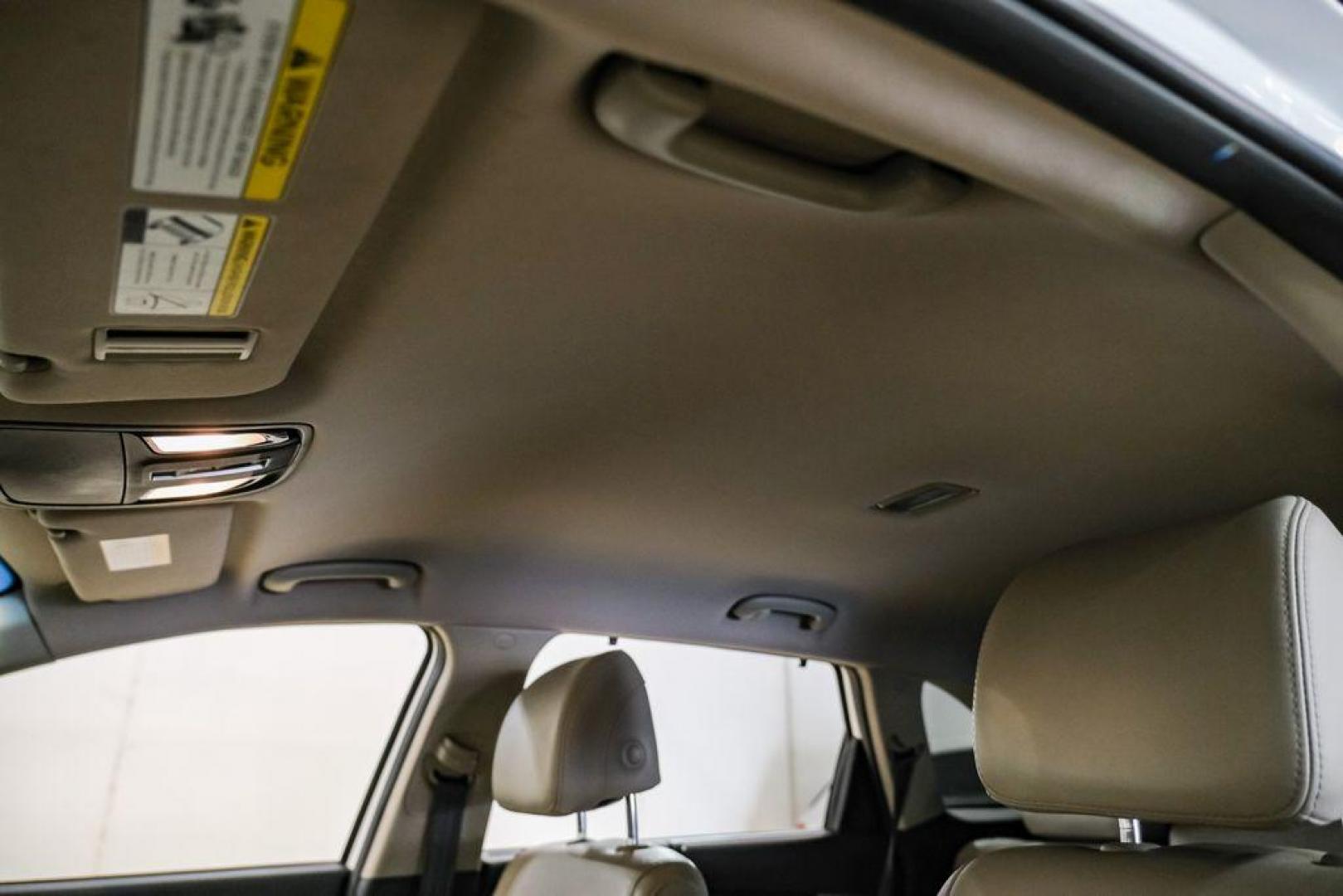 2017 Snow White Pearl /Stone Beige Kia Sorento EX (5XYPH4A52HG) with an 3.3L DOHC engine, Automatic transmission, located at 15300 Midway Rd., Addison, TX, 75001, (972) 702-0011, 32.958321, -96.838074 - Photo#31