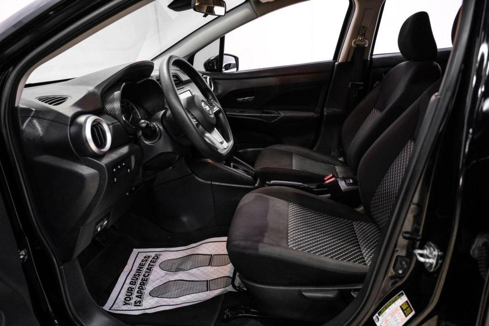 2021 Super Black Metallic /Charcoal Nissan Versa 1.6 S (3N1CN8DV2ML) with an 1.6L 4-Cylinder DOHC 16V engine, CVT transmission, located at 15300 Midway Rd., Addison, TX, 75001, (972) 702-0011, 32.958321, -96.838074 - Photo#3