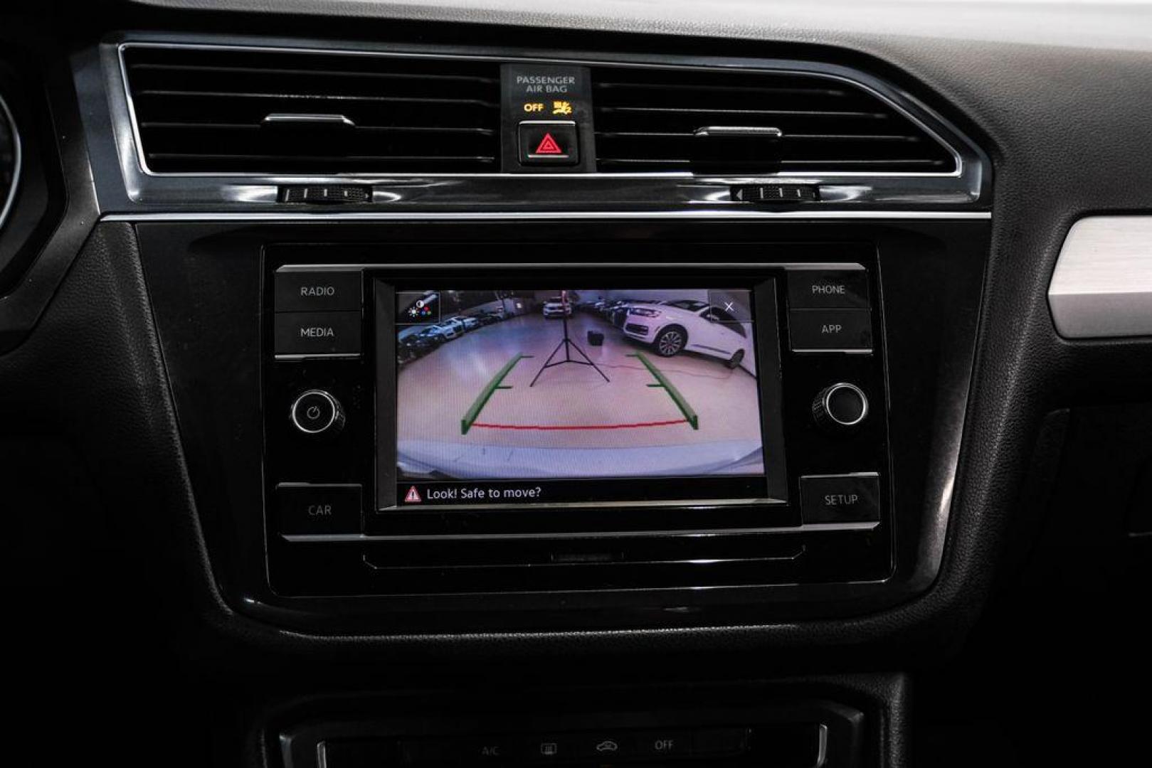 2018 White Silver /Titan Black Volkswagen Tiguan 2.0T S (3VV1B7AX8JM) with an 2.0L TSI DOHC engine, Automatic transmission, located at 15300 Midway Rd., Addison, TX, 75001, (972) 702-0011, 32.958321, -96.838074 - Photo#20