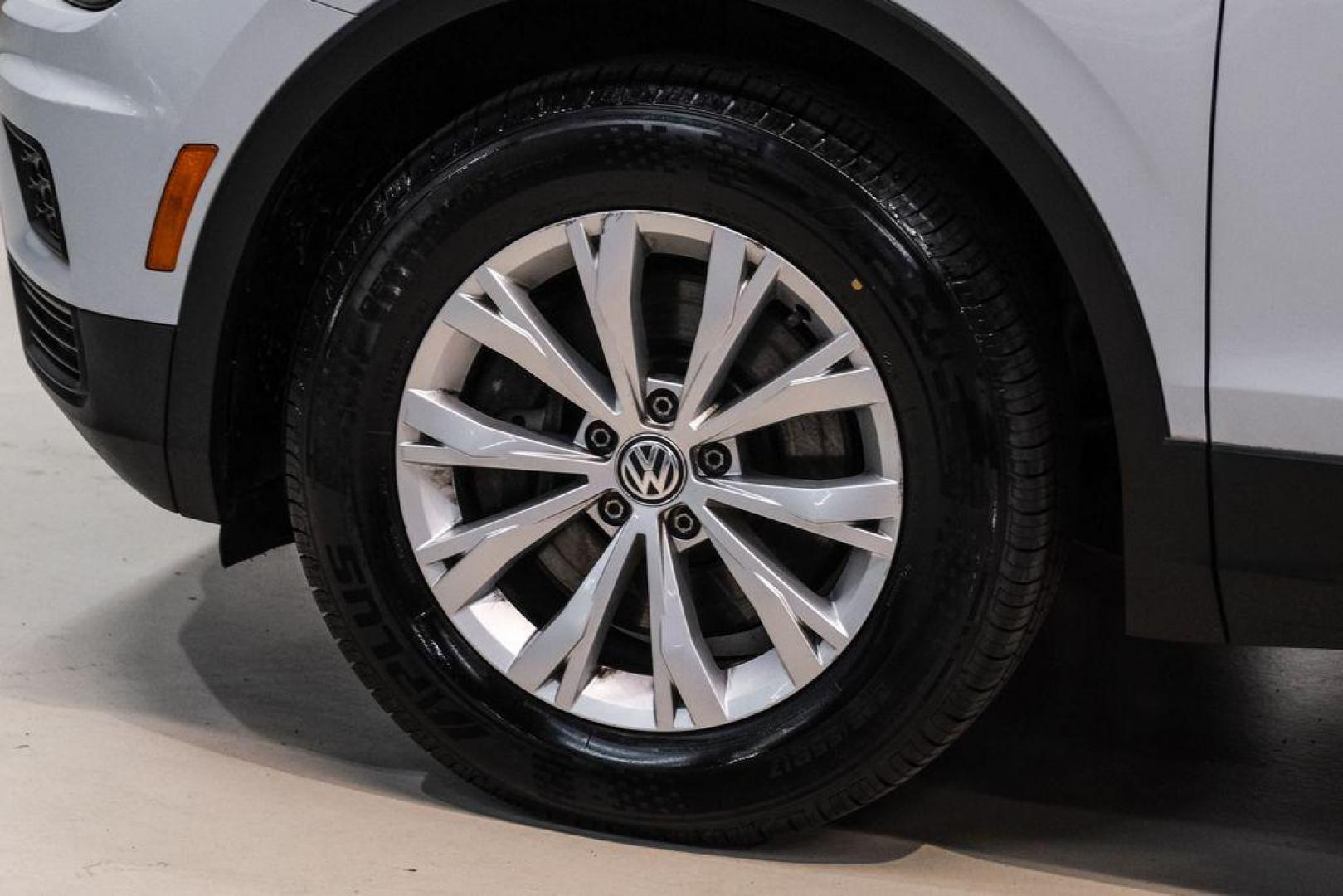 2018 White Silver /Titan Black Volkswagen Tiguan 2.0T S (3VV1B7AX8JM) with an 2.0L TSI DOHC engine, Automatic transmission, located at 15300 Midway Rd., Addison, TX, 75001, (972) 702-0011, 32.958321, -96.838074 - Photo#47