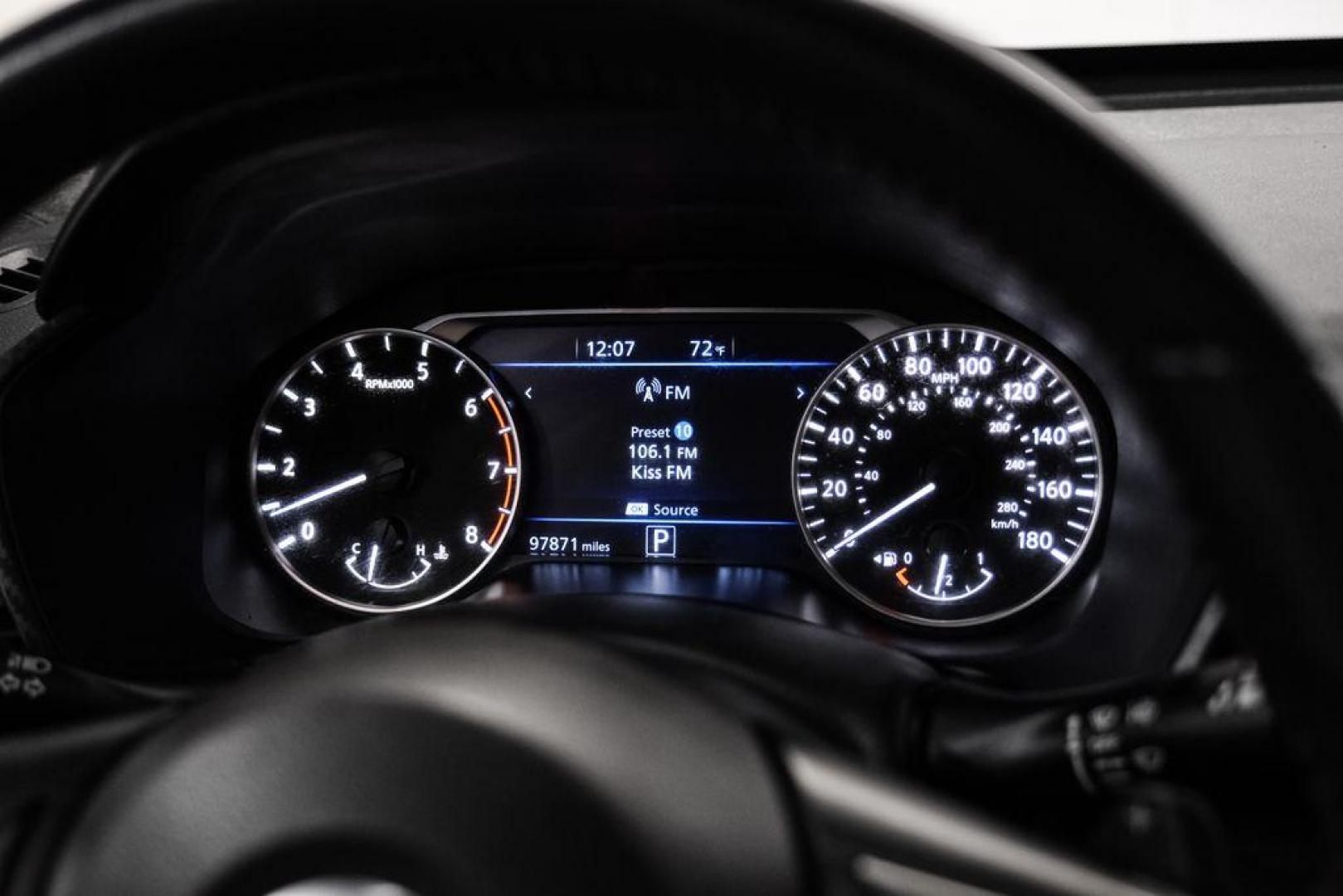 2022 Gun Metallic /Sport Nissan Altima 2.0 SR (1N4AL4CV0NN) with an 2.0L I4 PDI Turbocharged DOHC 16V LEV3-ULEV70 236hp engine, CVT transmission, located at 15300 Midway Rd., Addison, TX, 75001, (972) 702-0011, 32.958321, -96.838074 - Photo#20