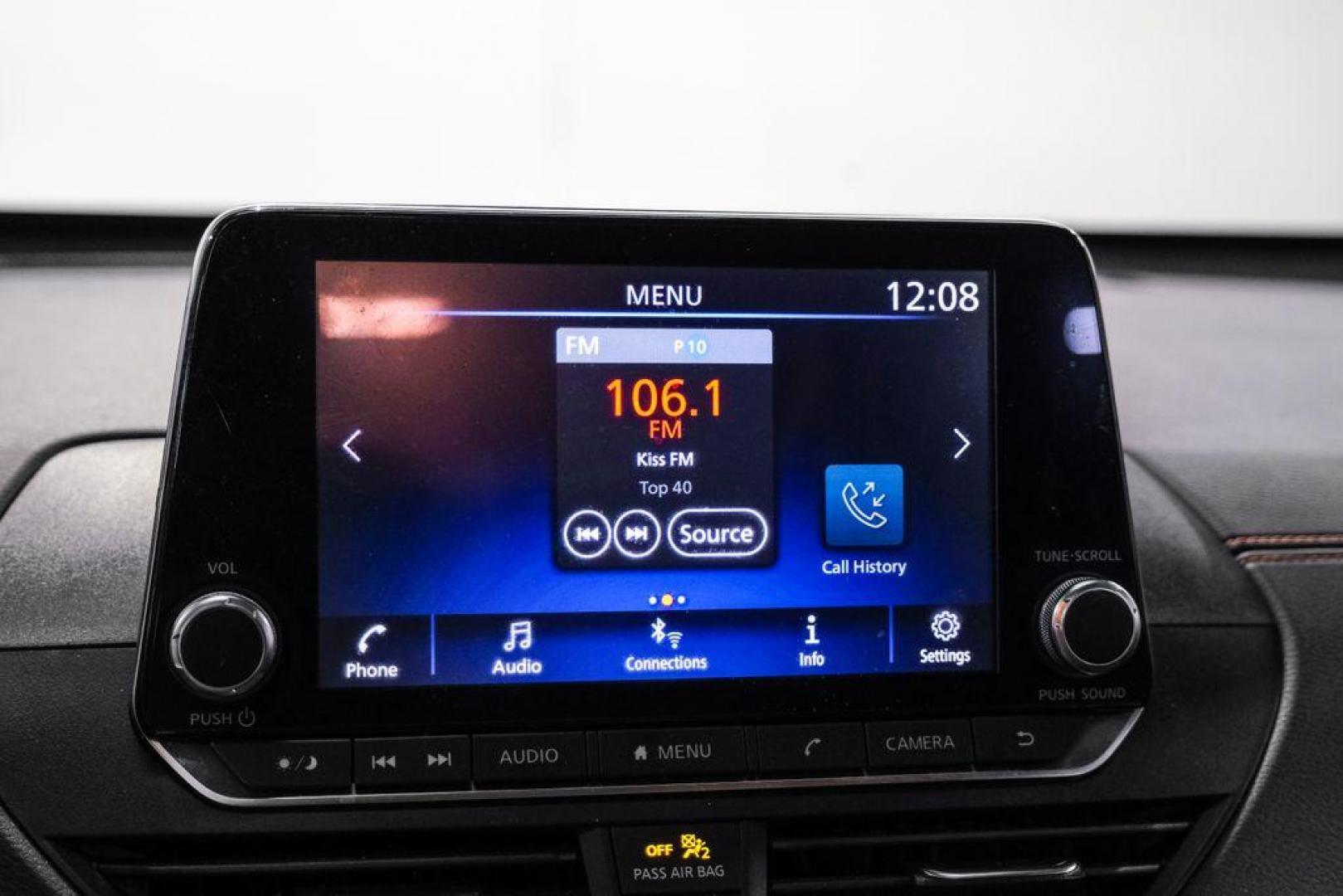 2022 Gun Metallic /Sport Nissan Altima 2.0 SR (1N4AL4CV0NN) with an 2.0L I4 PDI Turbocharged DOHC 16V LEV3-ULEV70 236hp engine, CVT transmission, located at 15300 Midway Rd., Addison, TX, 75001, (972) 702-0011, 32.958321, -96.838074 - Photo#29