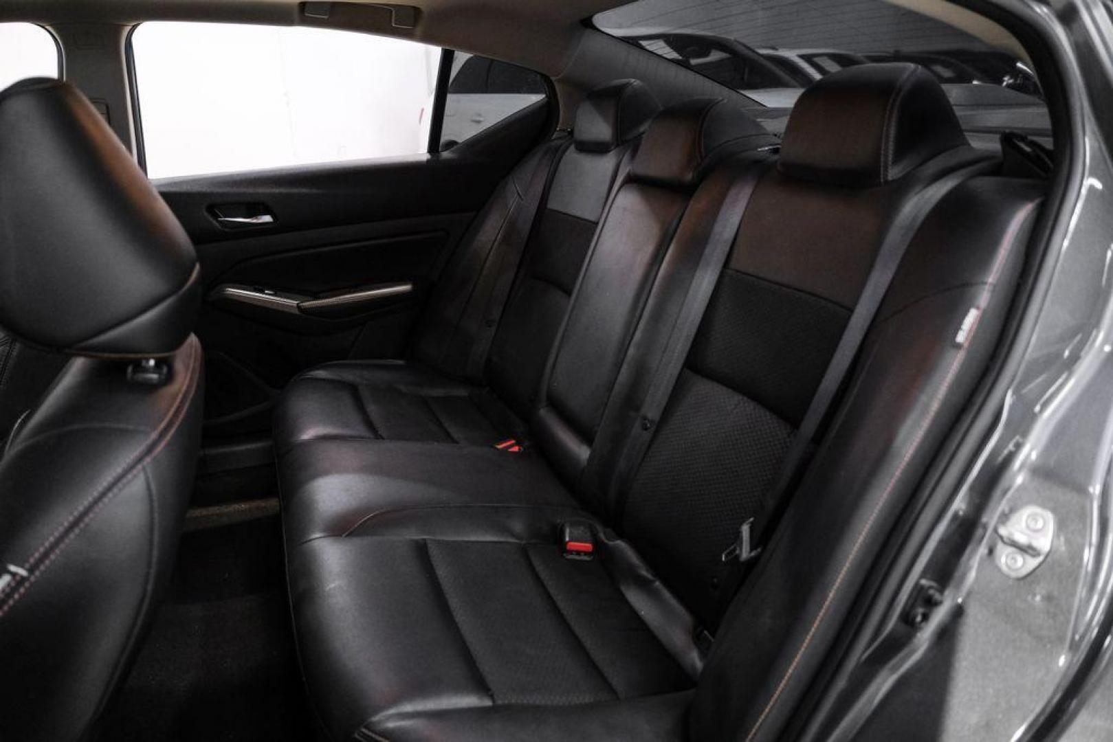 2022 Gun Metallic /Sport Nissan Altima 2.0 SR (1N4AL4CV0NN) with an 2.0L I4 PDI Turbocharged DOHC 16V LEV3-ULEV70 236hp engine, CVT transmission, located at 15300 Midway Rd., Addison, TX, 75001, (972) 702-0011, 32.958321, -96.838074 - Photo#38