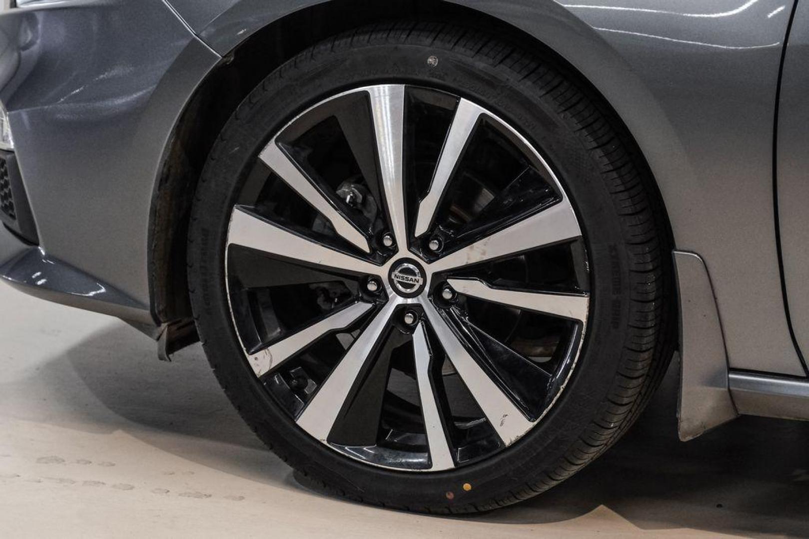 2022 Gun Metallic /Sport Nissan Altima 2.0 SR (1N4AL4CV0NN) with an 2.0L I4 PDI Turbocharged DOHC 16V LEV3-ULEV70 236hp engine, CVT transmission, located at 15300 Midway Rd., Addison, TX, 75001, (972) 702-0011, 32.958321, -96.838074 - Photo#54