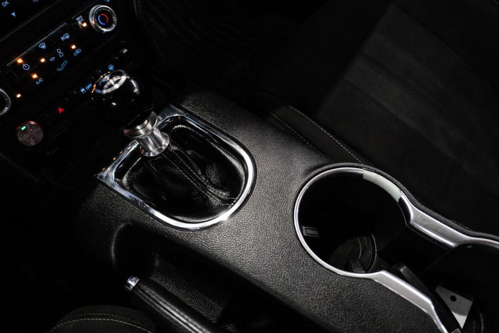 2020 Magnetic /Ebony Ford Mustang EcoBoost (1FA6P8TH2L5) with an 2.3L I4 Turbocharged EcoBoost engine, Automatic transmission, located at 15300 Midway Rd., Addison, TX, 75001, (972) 702-0011, 32.958321, -96.838074 - Photo#25