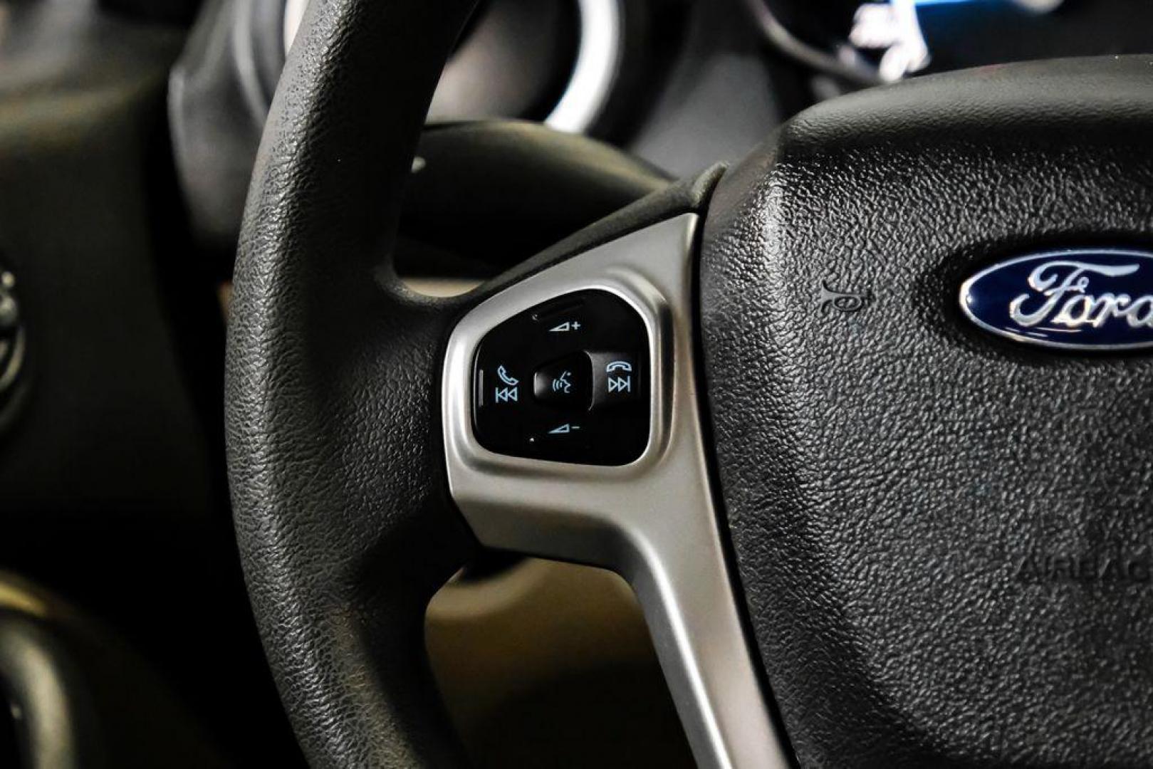 2019 Ingot Silver /Medium Light Stone Ford Fiesta SE (3FADP4EJ1KM) with an 1.6L I4 Ti-VCT engine, Automatic transmission, located at 15300 Midway Rd., Addison, TX, 75001, (972) 702-0011, 32.958321, -96.838074 - Photo#15