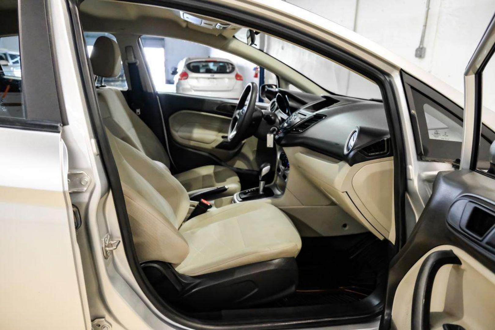 2019 Ingot Silver /Medium Light Stone Ford Fiesta SE (3FADP4EJ1KM) with an 1.6L I4 Ti-VCT engine, Automatic transmission, located at 15300 Midway Rd., Addison, TX, 75001, (972) 702-0011, 32.958321, -96.838074 - Photo#29