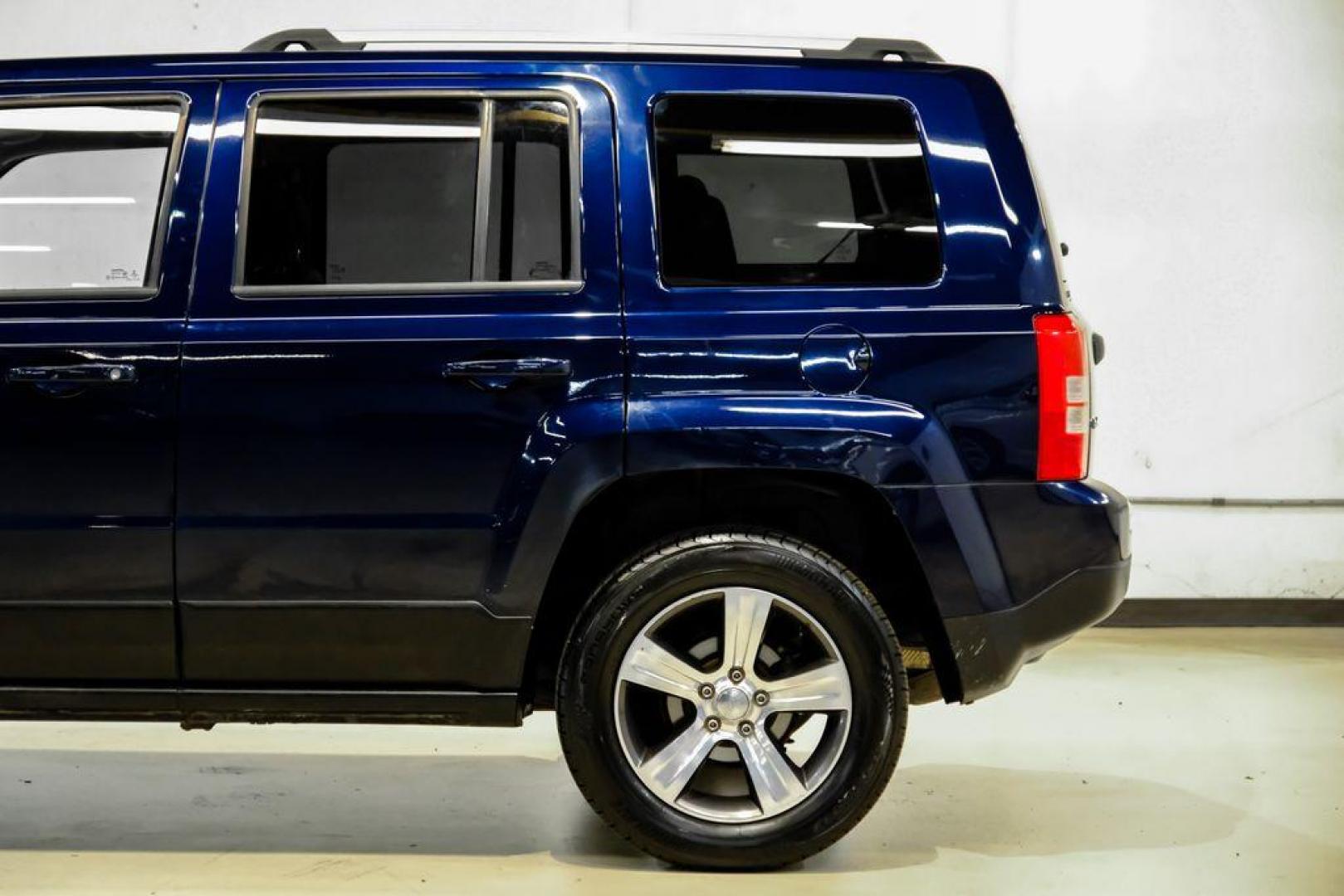 2016 True Blue Pearlcoat /Gray Jeep Patriot High Altitude (1C4NJRFB5GD) with an 2.4L I4 DOHC 16V Dual VVT engine, Automatic transmission, located at 15300 Midway Rd., Addison, TX, 75001, (972) 702-0011, 32.958321, -96.838074 - Photo#12