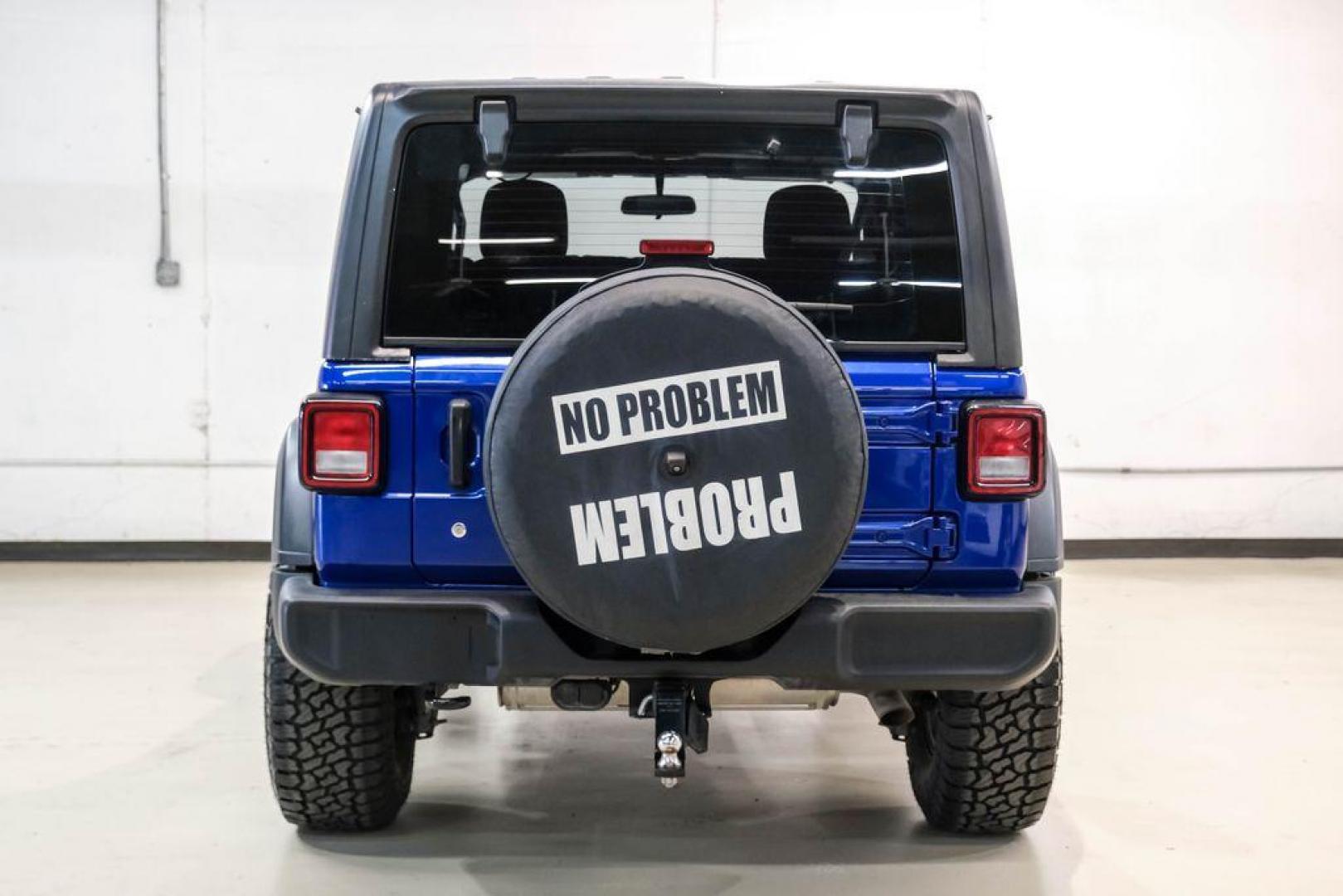 2018 Ocean Blue Metallic Clearcoat /Black Jeep Wrangler Sport (1C4GJXAG8JW) with an 3.6L V6 24V VVT engine, Automatic transmission, located at 15300 Midway Rd., Addison, TX, 75001, (972) 702-0011, 32.958321, -96.838074 - Photo#8