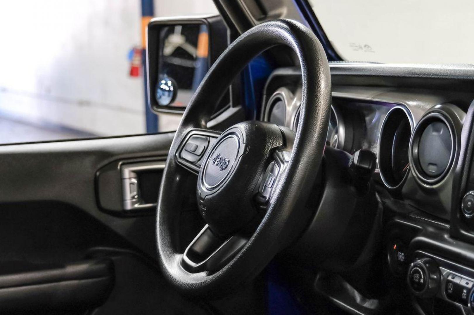 2018 Ocean Blue Metallic Clearcoat /Black Jeep Wrangler Sport (1C4GJXAG8JW) with an 3.6L V6 24V VVT engine, Automatic transmission, located at 15300 Midway Rd., Addison, TX, 75001, (972) 702-0011, 32.958321, -96.838074 - Photo#13