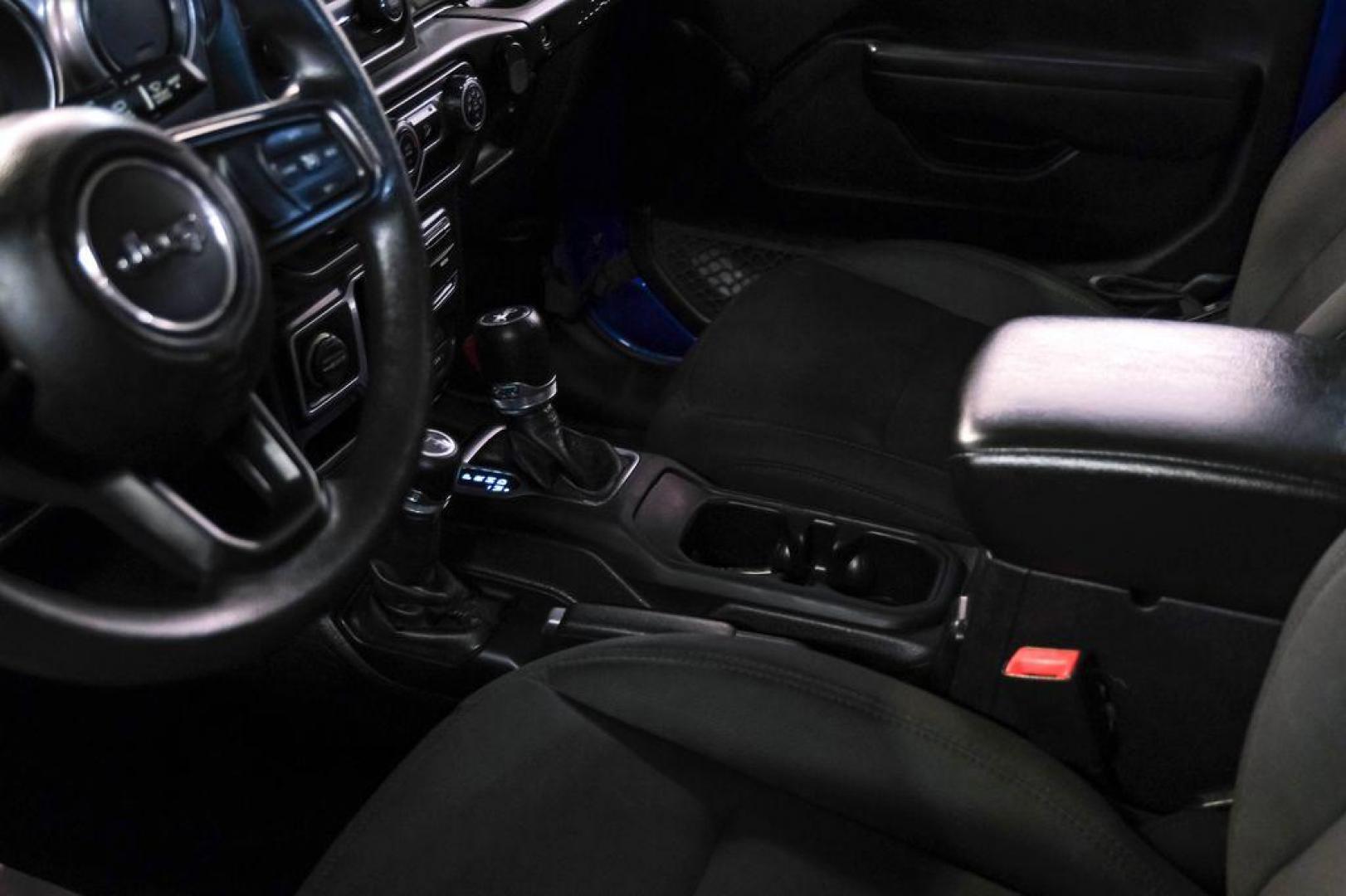 2018 Ocean Blue Metallic Clearcoat /Black Jeep Wrangler Sport (1C4GJXAG8JW) with an 3.6L V6 24V VVT engine, Automatic transmission, located at 15300 Midway Rd., Addison, TX, 75001, (972) 702-0011, 32.958321, -96.838074 - Photo#20