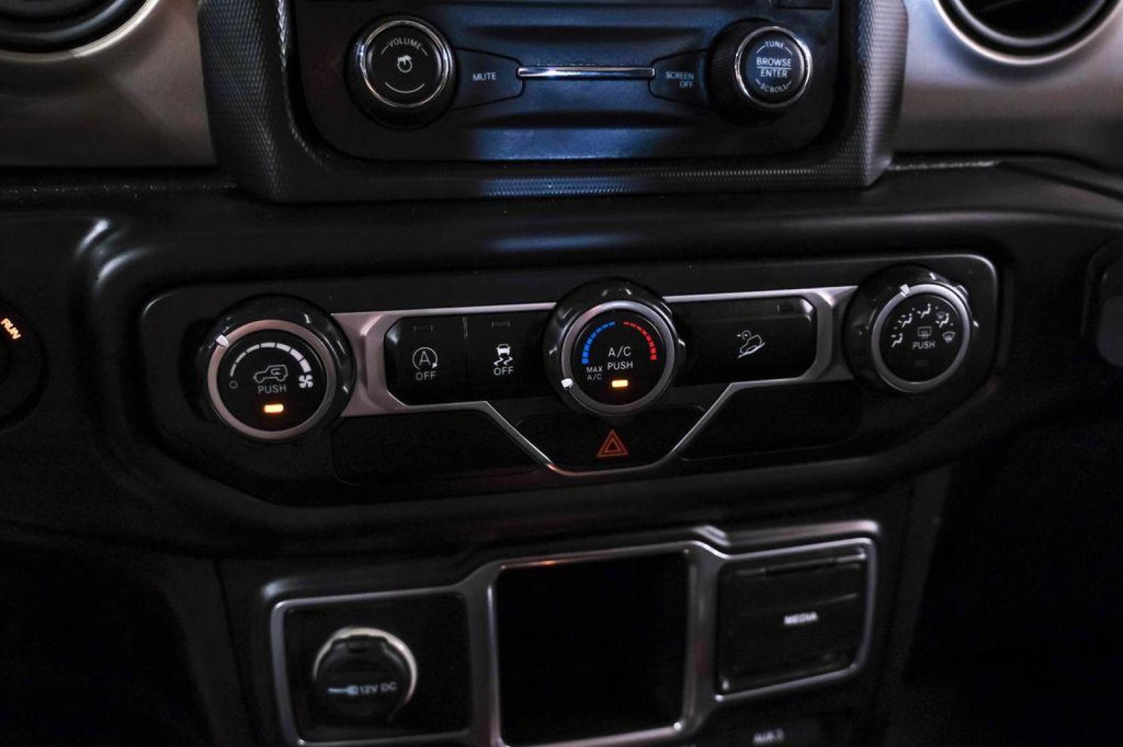 2018 Ocean Blue Metallic Clearcoat /Black Jeep Wrangler Sport (1C4GJXAG8JW) with an 3.6L V6 24V VVT engine, Automatic transmission, located at 15300 Midway Rd., Addison, TX, 75001, (972) 702-0011, 32.958321, -96.838074 - Photo#24