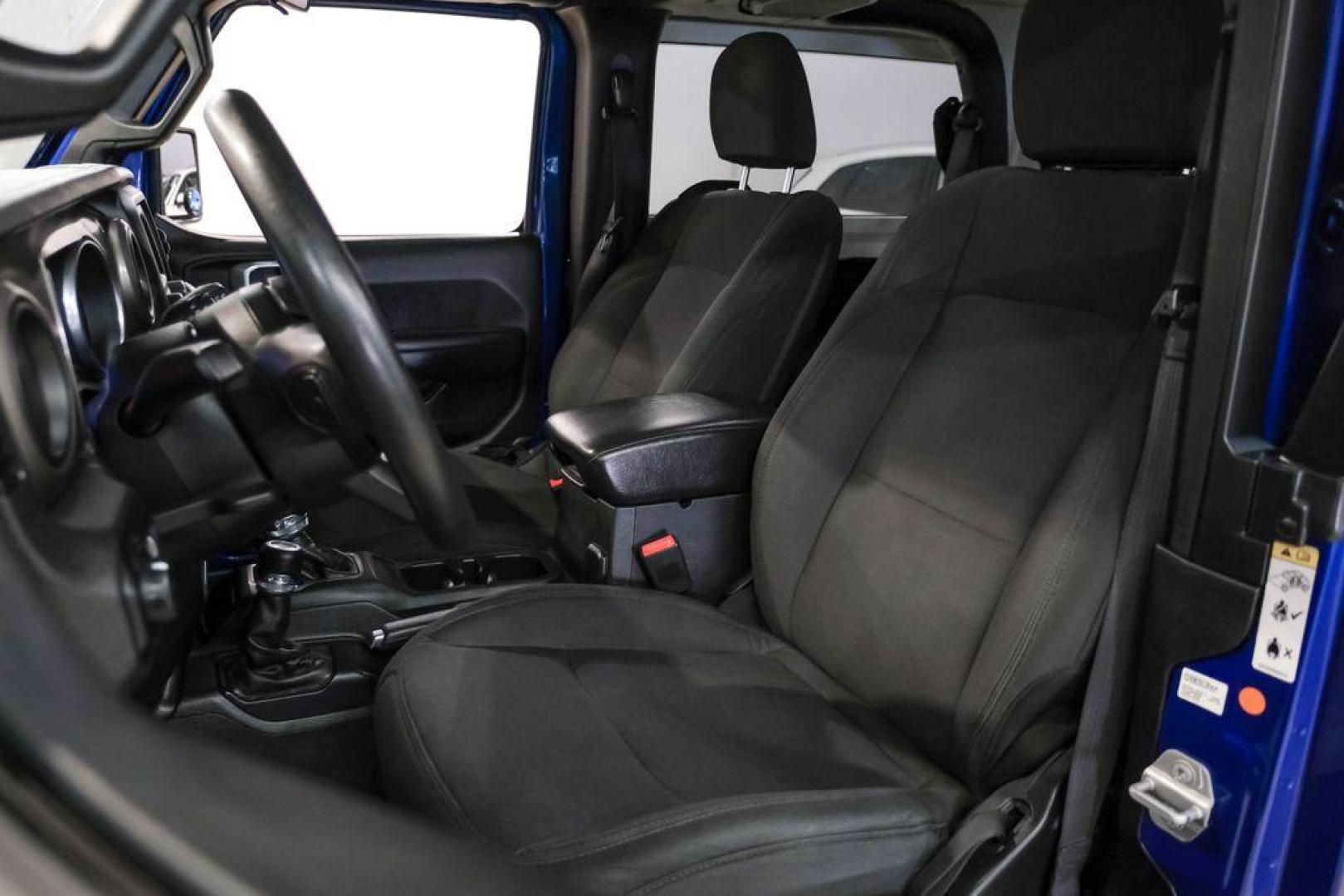 2018 Ocean Blue Metallic Clearcoat /Black Jeep Wrangler Sport (1C4GJXAG8JW) with an 3.6L V6 24V VVT engine, Automatic transmission, located at 15300 Midway Rd., Addison, TX, 75001, (972) 702-0011, 32.958321, -96.838074 - Photo#28