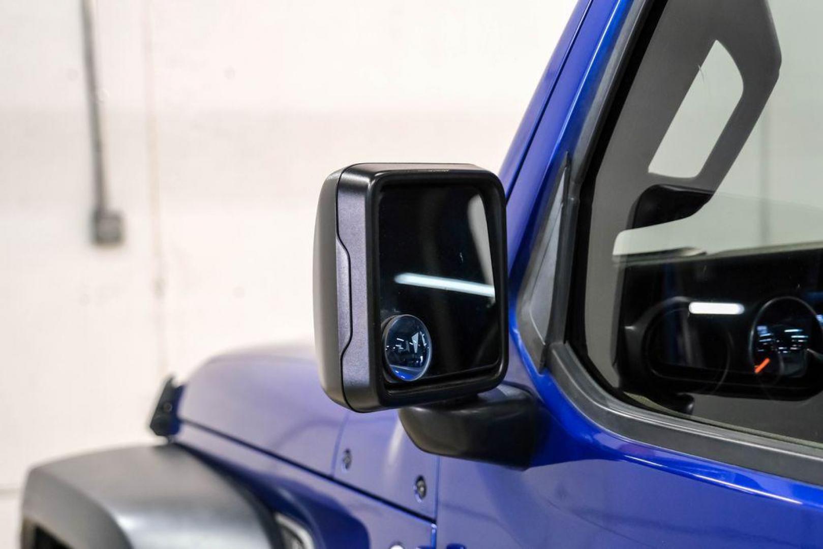 2018 Ocean Blue Metallic Clearcoat /Black Jeep Wrangler Sport (1C4GJXAG8JW) with an 3.6L V6 24V VVT engine, Automatic transmission, located at 15300 Midway Rd., Addison, TX, 75001, (972) 702-0011, 32.958321, -96.838074 - Photo#32