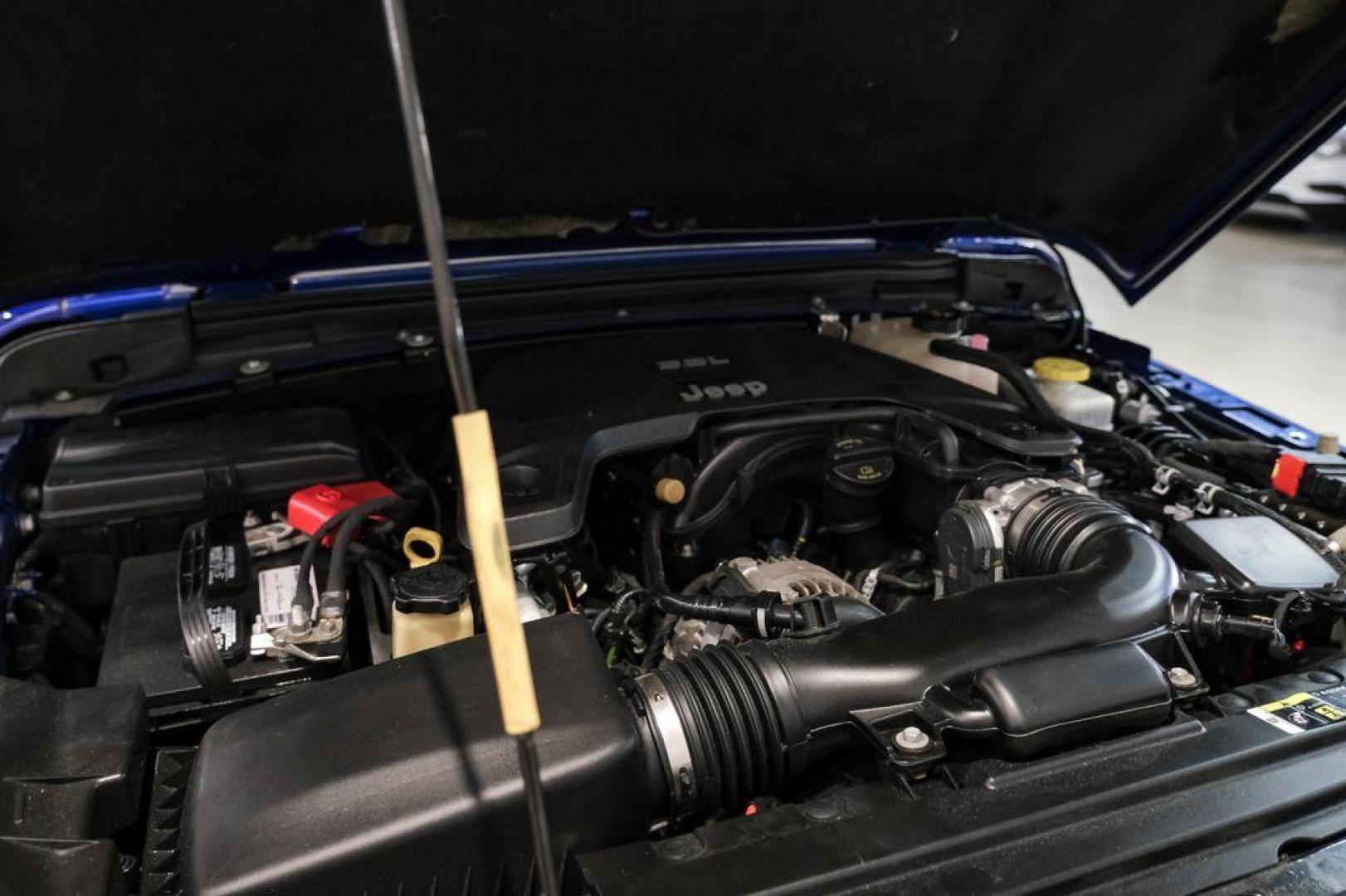 2018 Ocean Blue Metallic Clearcoat /Black Jeep Wrangler Sport (1C4GJXAG8JW) with an 3.6L V6 24V VVT engine, Automatic transmission, located at 15300 Midway Rd., Addison, TX, 75001, (972) 702-0011, 32.958321, -96.838074 - Photo#40