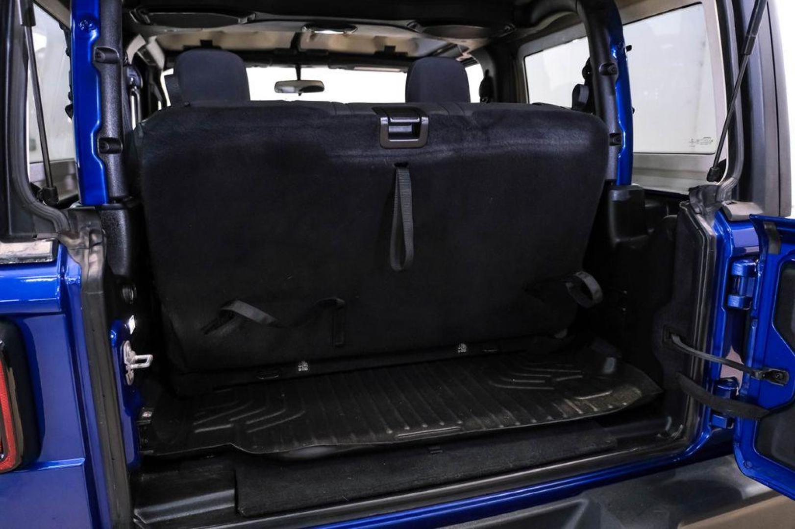 2018 Ocean Blue Metallic Clearcoat /Black Jeep Wrangler Sport (1C4GJXAG8JW) with an 3.6L V6 24V VVT engine, Automatic transmission, located at 15300 Midway Rd., Addison, TX, 75001, (972) 702-0011, 32.958321, -96.838074 - Photo#42