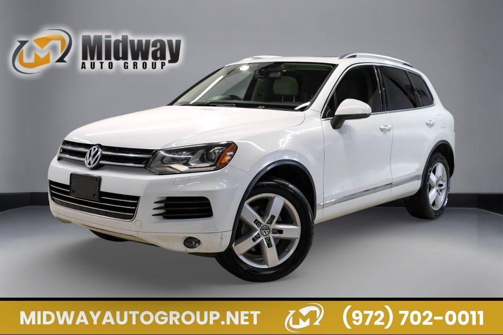 photo of 2014 Volkswagen Touareg 3.6L Lux