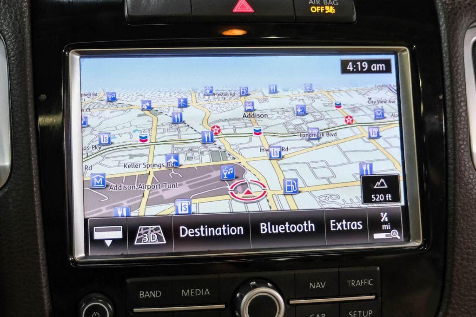 2014 Pure White /Cornsilk Beige Volkswagen Touareg 3.6L (WVGEF9BP5ED) with an 3.6L V6 DOHC engine, Automatic transmission, located at 15300 Midway Rd., Addison, TX, 75001, (972) 702-0011, 32.958321, -96.838074 - Photo#21