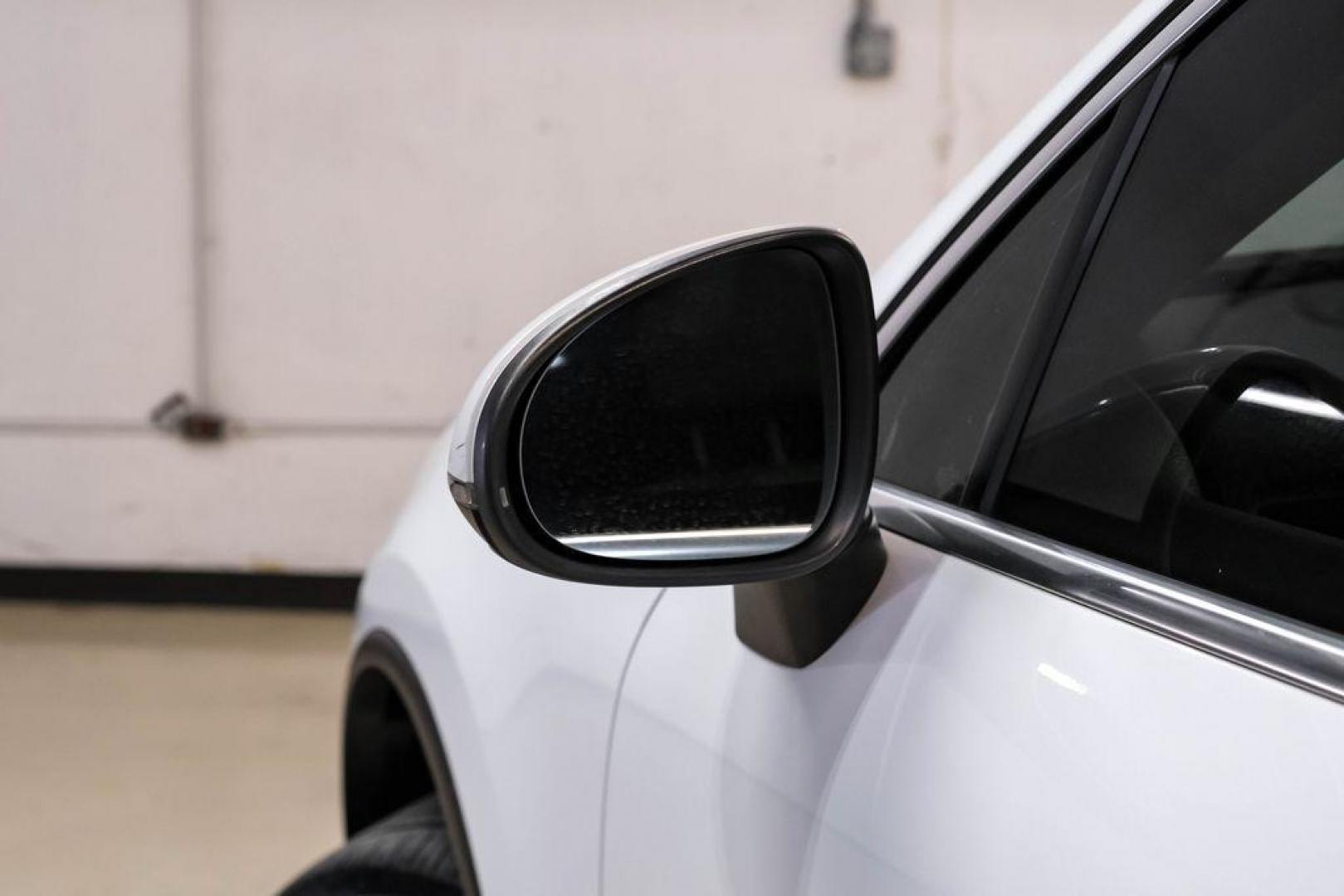 2014 Pure White /Cornsilk Beige Volkswagen Touareg 3.6L (WVGEF9BP5ED) with an 3.6L V6 DOHC engine, Automatic transmission, located at 15300 Midway Rd., Addison, TX, 75001, (972) 702-0011, 32.958321, -96.838074 - Photo#37