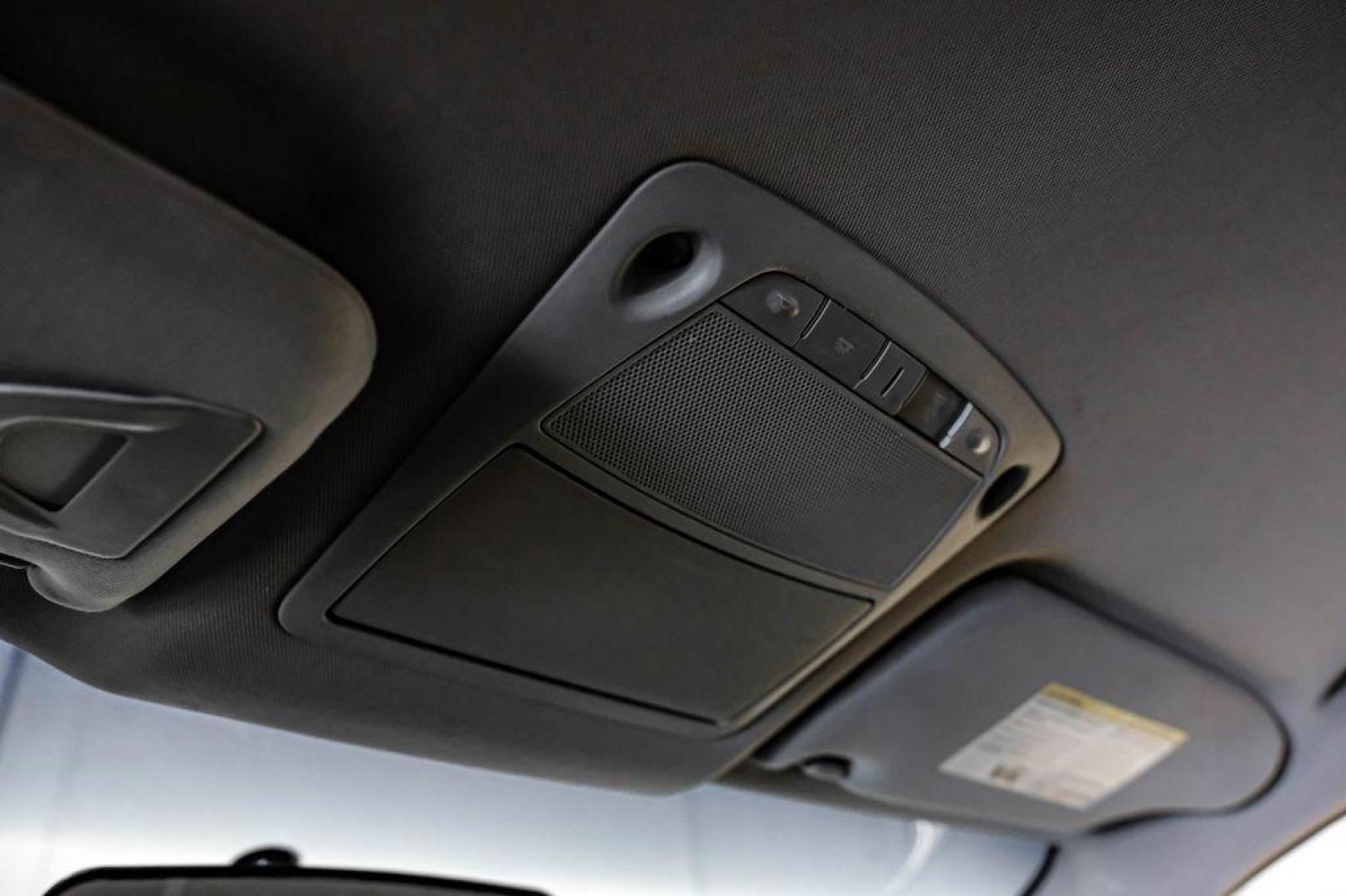 2015 Gun Metallic /Charcoal Nissan Altima 2.5 S (1N4AL3AP4FN) with an 2.5L I4 DOHC 16V engine, CVT transmission, located at 15300 Midway Rd., Addison, TX, 75001, (972) 702-0011, 32.958321, -96.838074 - Photo#28