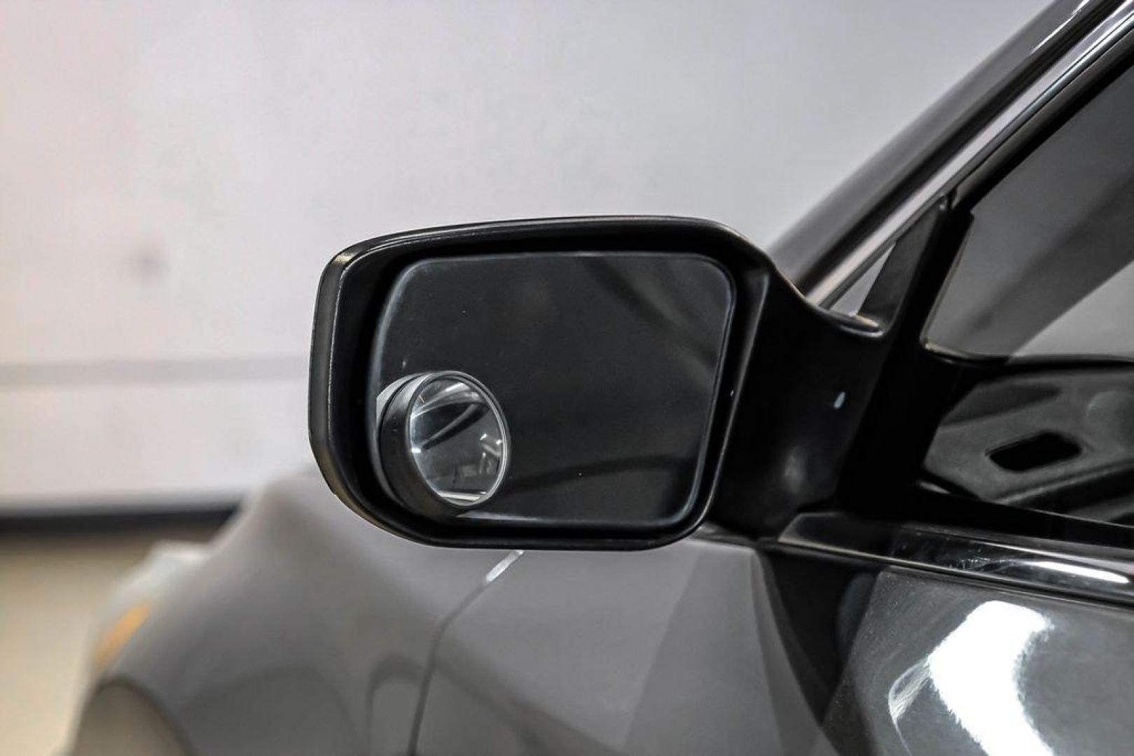 2015 Gun Metallic /Charcoal Nissan Altima 2.5 S (1N4AL3AP4FN) with an 2.5L I4 DOHC 16V engine, CVT transmission, located at 15300 Midway Rd., Addison, TX, 75001, (972) 702-0011, 32.958321, -96.838074 - Photo#39