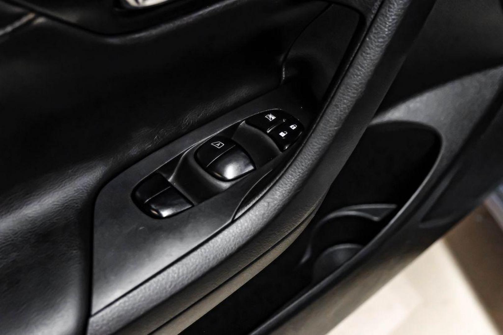 2015 Gun Metallic /Charcoal Nissan Altima 2.5 S (1N4AL3AP4FN) with an 2.5L I4 DOHC 16V engine, CVT transmission, located at 15300 Midway Rd., Addison, TX, 75001, (972) 702-0011, 32.958321, -96.838074 - Photo#41