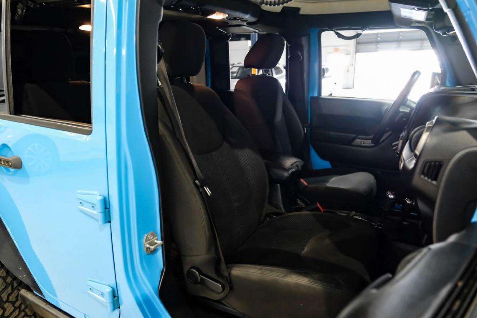 2017 Chief Clearcoat /Black Jeep Wrangler Unlimited Sport (1C4BJWDG6HL) with an 3.6L V6 24V VVT engine, Automatic transmission, located at 15300 Midway Rd., Addison, TX, 75001, (972) 702-0011, 32.958321, -96.838074 - Photo#29