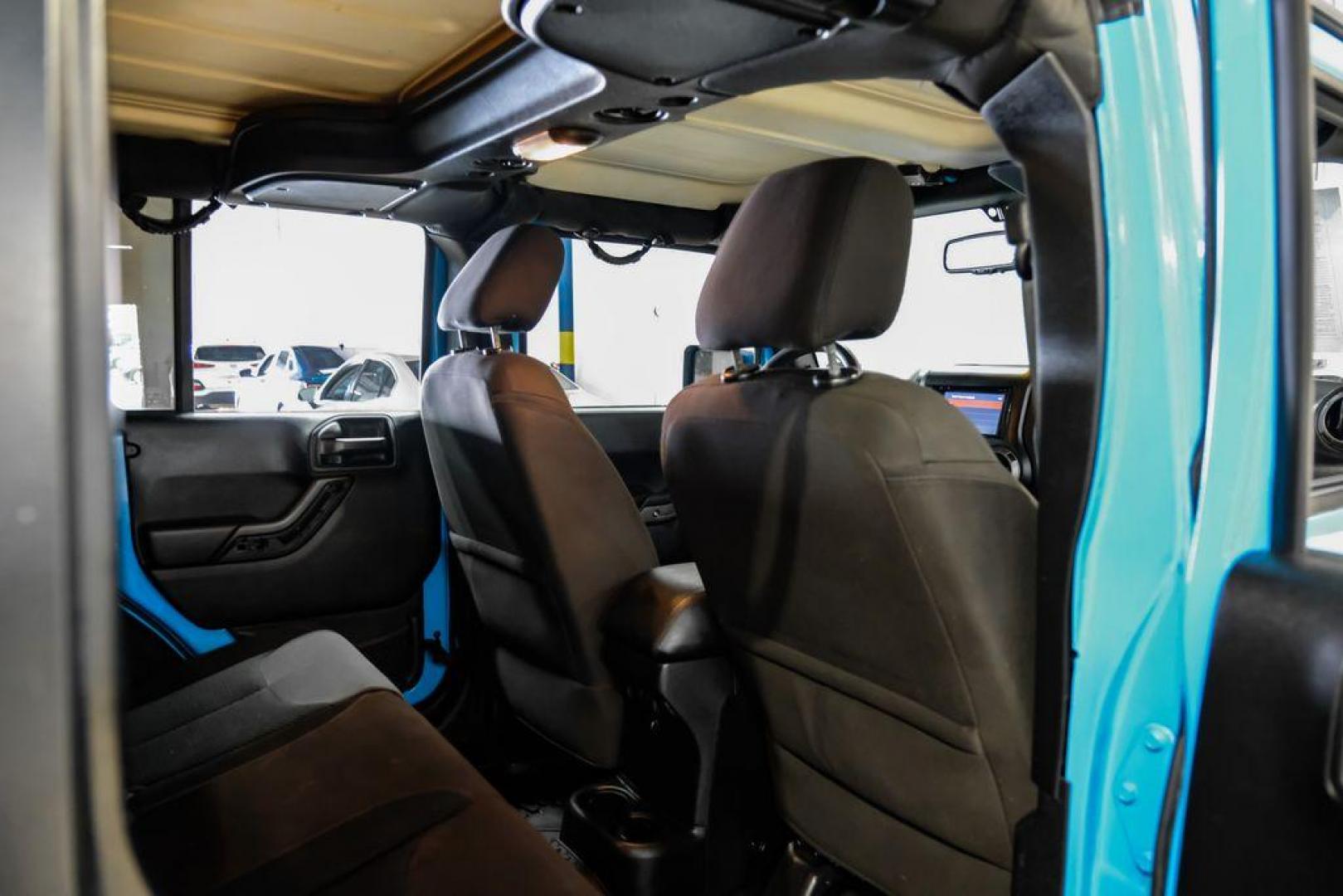 2017 Chief Clearcoat /Black Jeep Wrangler Unlimited Sport (1C4BJWDG6HL) with an 3.6L V6 24V VVT engine, Automatic transmission, located at 15300 Midway Rd., Addison, TX, 75001, (972) 702-0011, 32.958321, -96.838074 - Photo#31