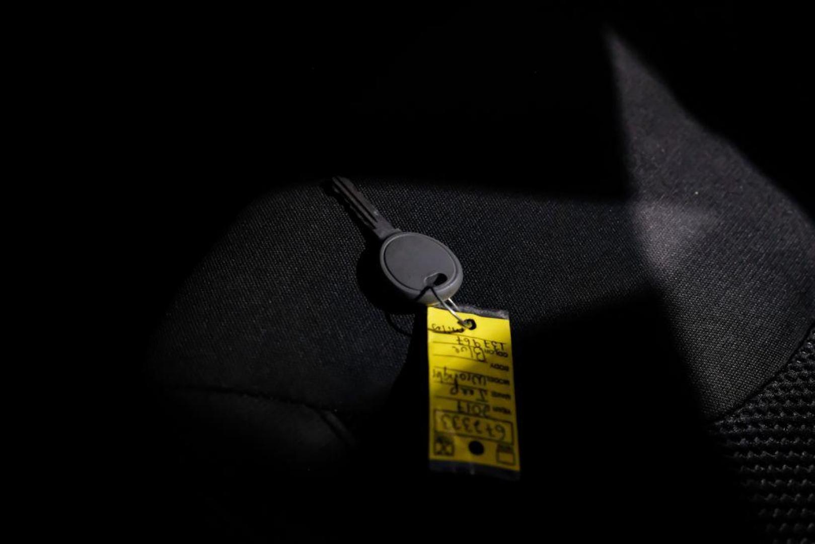 2017 Chief Clearcoat /Black Jeep Wrangler Unlimited Sport (1C4BJWDG6HL) with an 3.6L V6 24V VVT engine, Automatic transmission, located at 15300 Midway Rd., Addison, TX, 75001, (972) 702-0011, 32.958321, -96.838074 - Photo#53