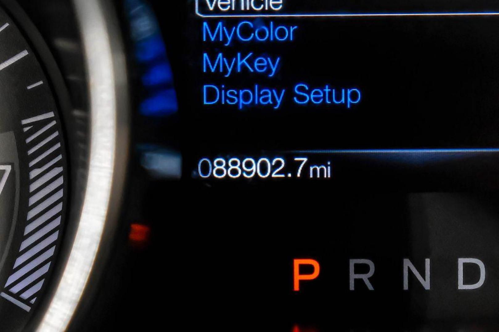 2019 Kona Blue Metallic /Ebony Ford Mustang EcoBoost Premium (1FA6P8TH6K5) with an EcoBoost 2.3L I4 GTDi DOHC Turbocharged VCT engine, Automatic transmission, located at 15300 Midway Rd., Addison, TX, 75001, (972) 702-0011, 32.958321, -96.838074 - Photo#16