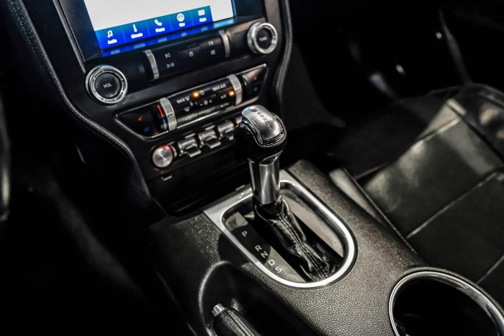 2019 Kona Blue Metallic /Ebony Ford Mustang EcoBoost Premium (1FA6P8TH6K5) with an EcoBoost 2.3L I4 GTDi DOHC Turbocharged VCT engine, Automatic transmission, located at 15300 Midway Rd., Addison, TX, 75001, (972) 702-0011, 32.958321, -96.838074 - Photo#20