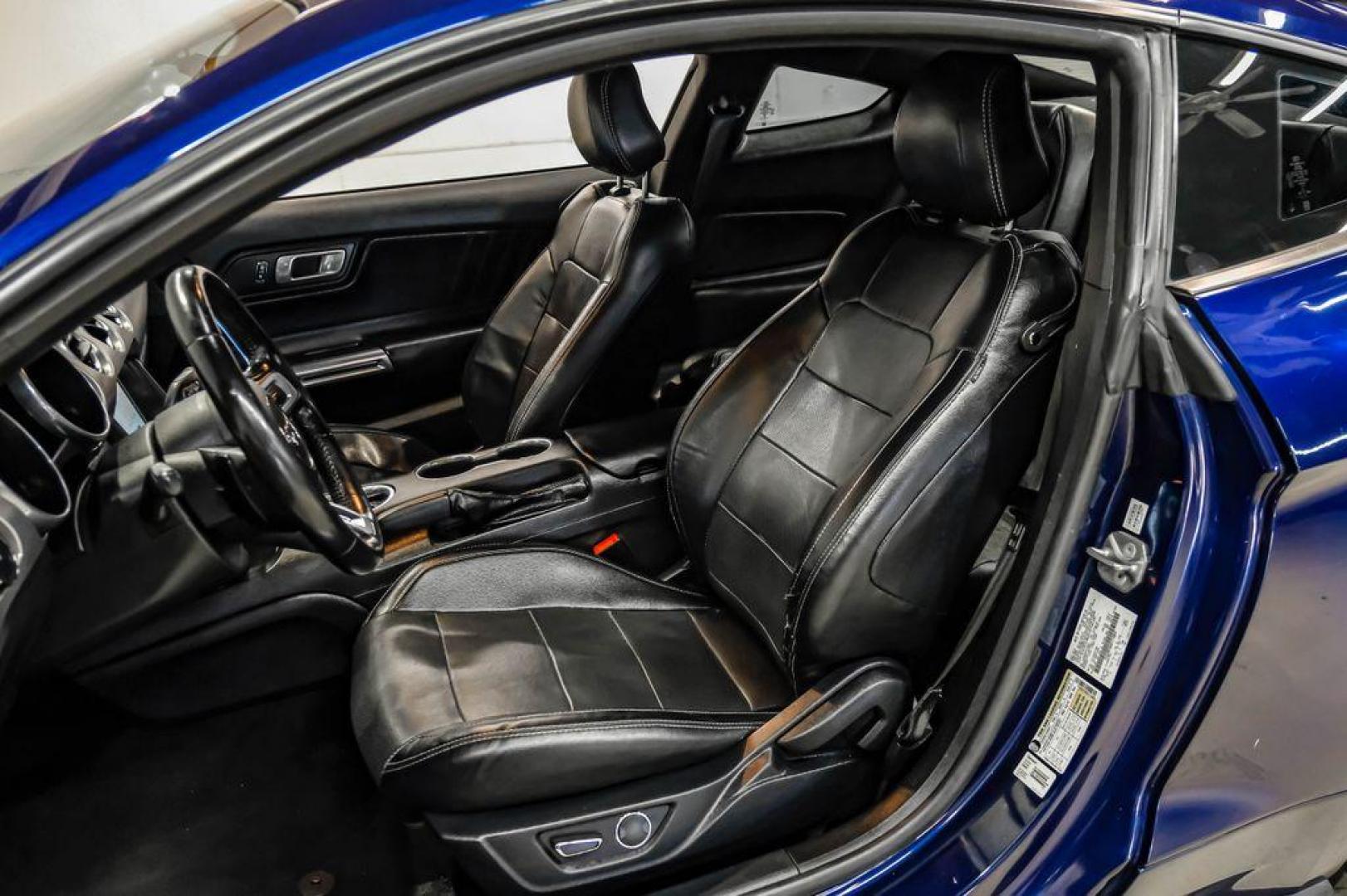 2019 Kona Blue Metallic /Ebony Ford Mustang EcoBoost Premium (1FA6P8TH6K5) with an EcoBoost 2.3L I4 GTDi DOHC Turbocharged VCT engine, Automatic transmission, located at 15300 Midway Rd., Addison, TX, 75001, (972) 702-0011, 32.958321, -96.838074 - Photo#26