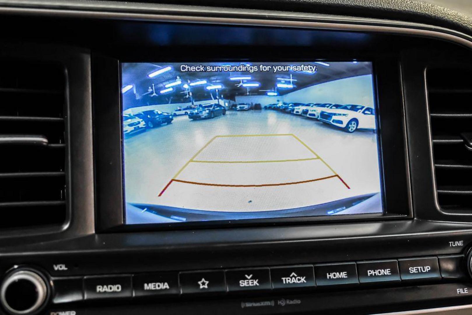 2020 Phantom Black /Gray Hyundai Elantra SEL (KMHD84LF0LU) with an 2.0L 4-Cylinder DOHC 16V engine, CVT transmission, located at 15300 Midway Rd., Addison, TX, 75001, (972) 702-0011, 32.958321, -96.838074 - Photo#20