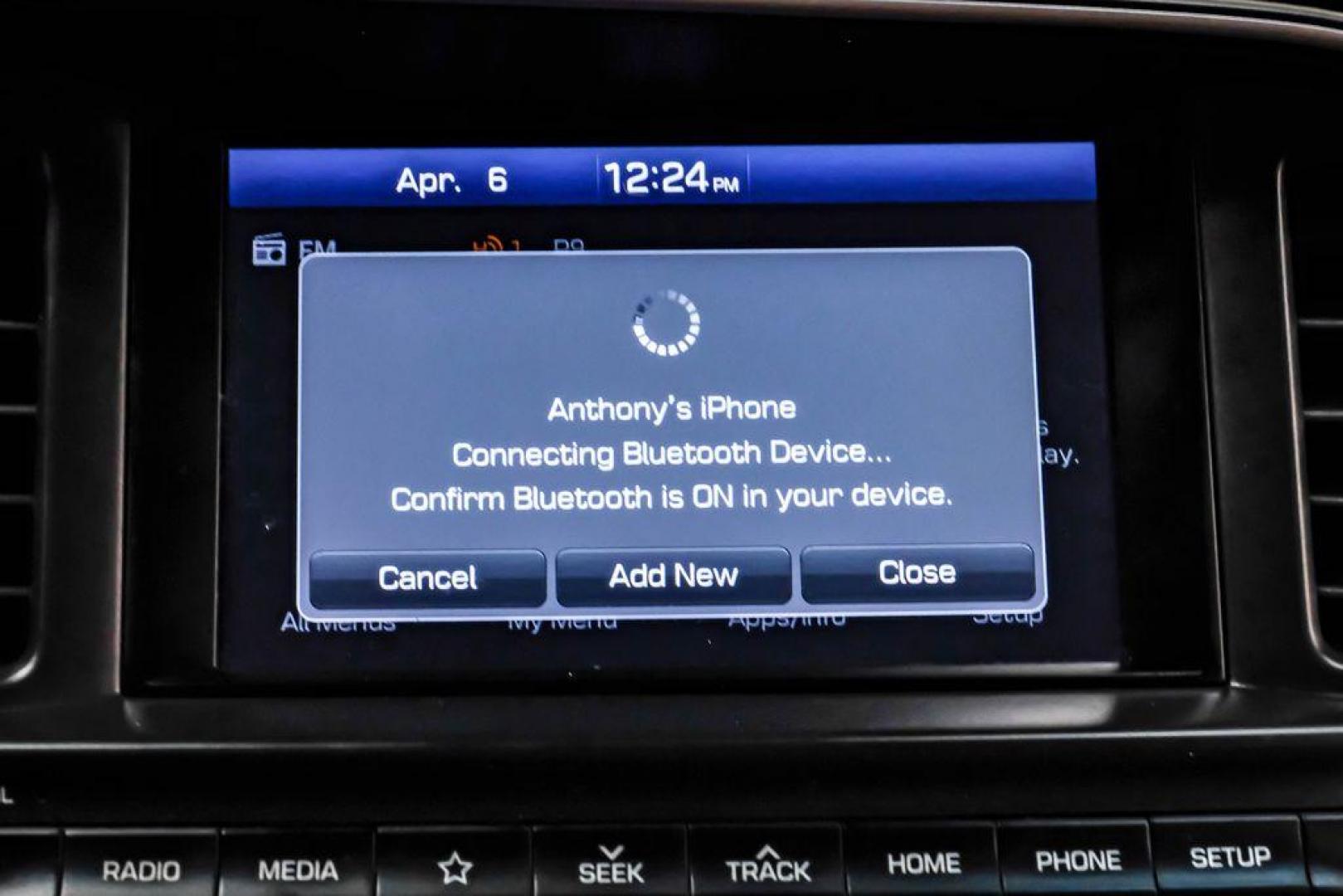 2020 Phantom Black /Gray Hyundai Elantra SEL (KMHD84LF0LU) with an 2.0L 4-Cylinder DOHC 16V engine, CVT transmission, located at 15300 Midway Rd., Addison, TX, 75001, (972) 702-0011, 32.958321, -96.838074 - Photo#26