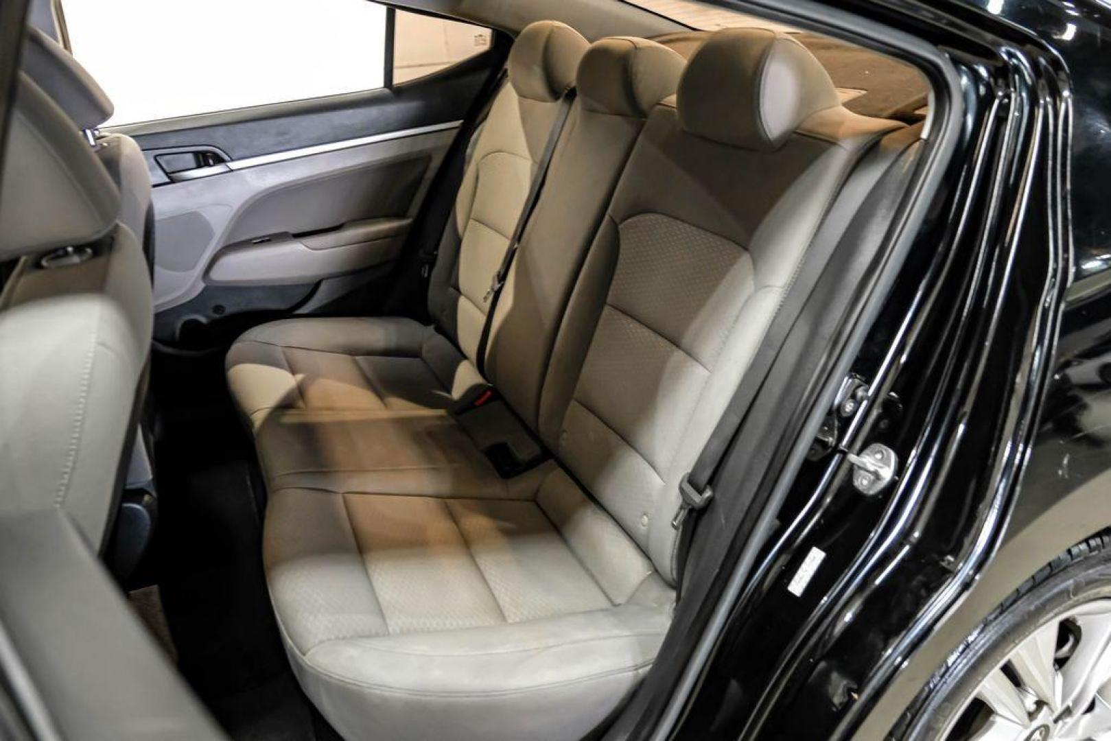 2020 Phantom Black /Gray Hyundai Elantra SEL (KMHD84LF0LU) with an 2.0L 4-Cylinder DOHC 16V engine, CVT transmission, located at 15300 Midway Rd., Addison, TX, 75001, (972) 702-0011, 32.958321, -96.838074 - Photo#36