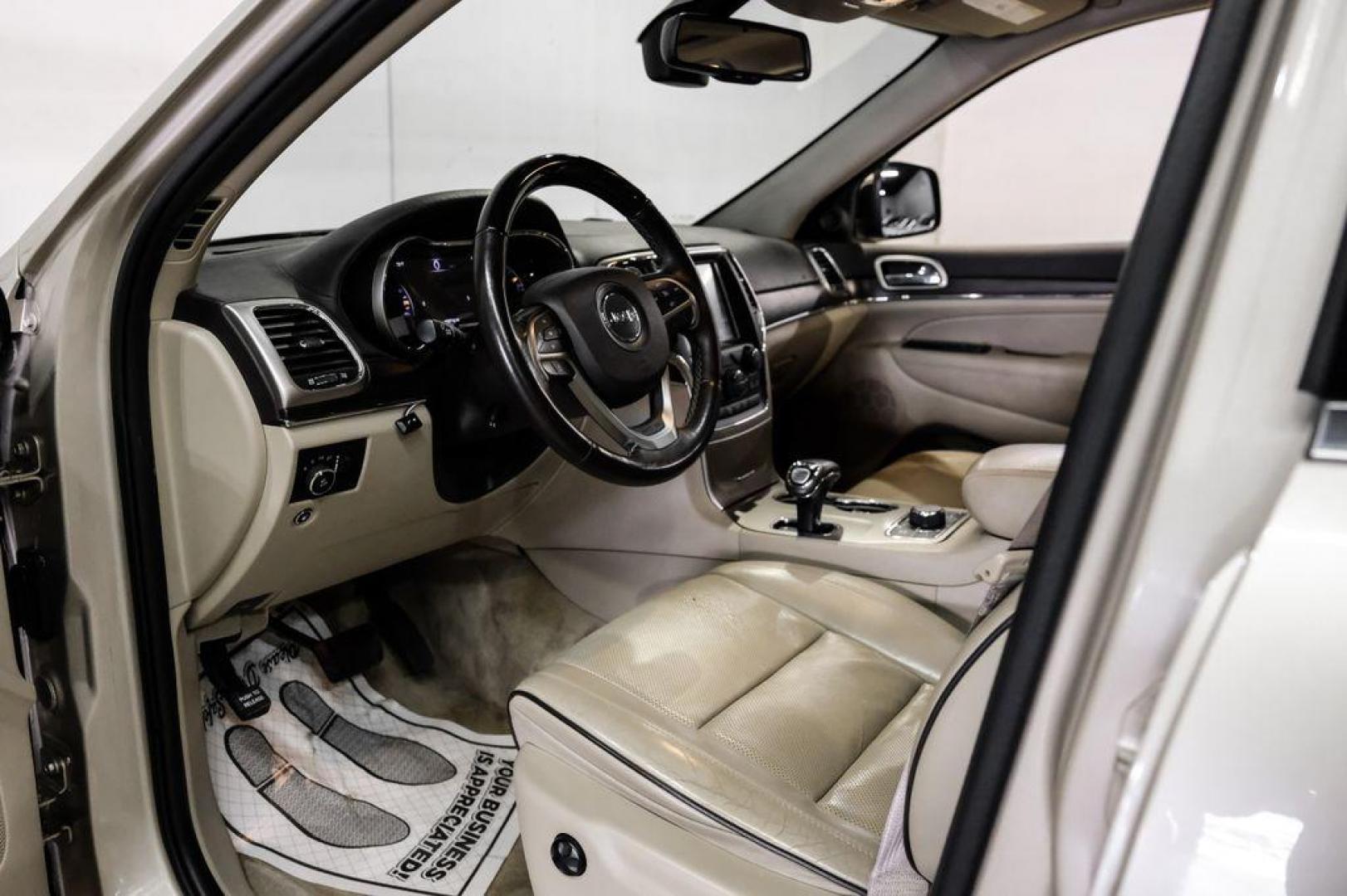 2015 Cashmere Pearlcoat /Light Frost/Brown Jeep Grand Cherokee Overland (1C4RJFCT5FC) with an 5.7L V8 Multi Displacement VVT engine, Automatic transmission, located at 15300 Midway Rd., Addison, TX, 75001, (972) 702-0011, 32.958321, -96.838074 - Photo#2