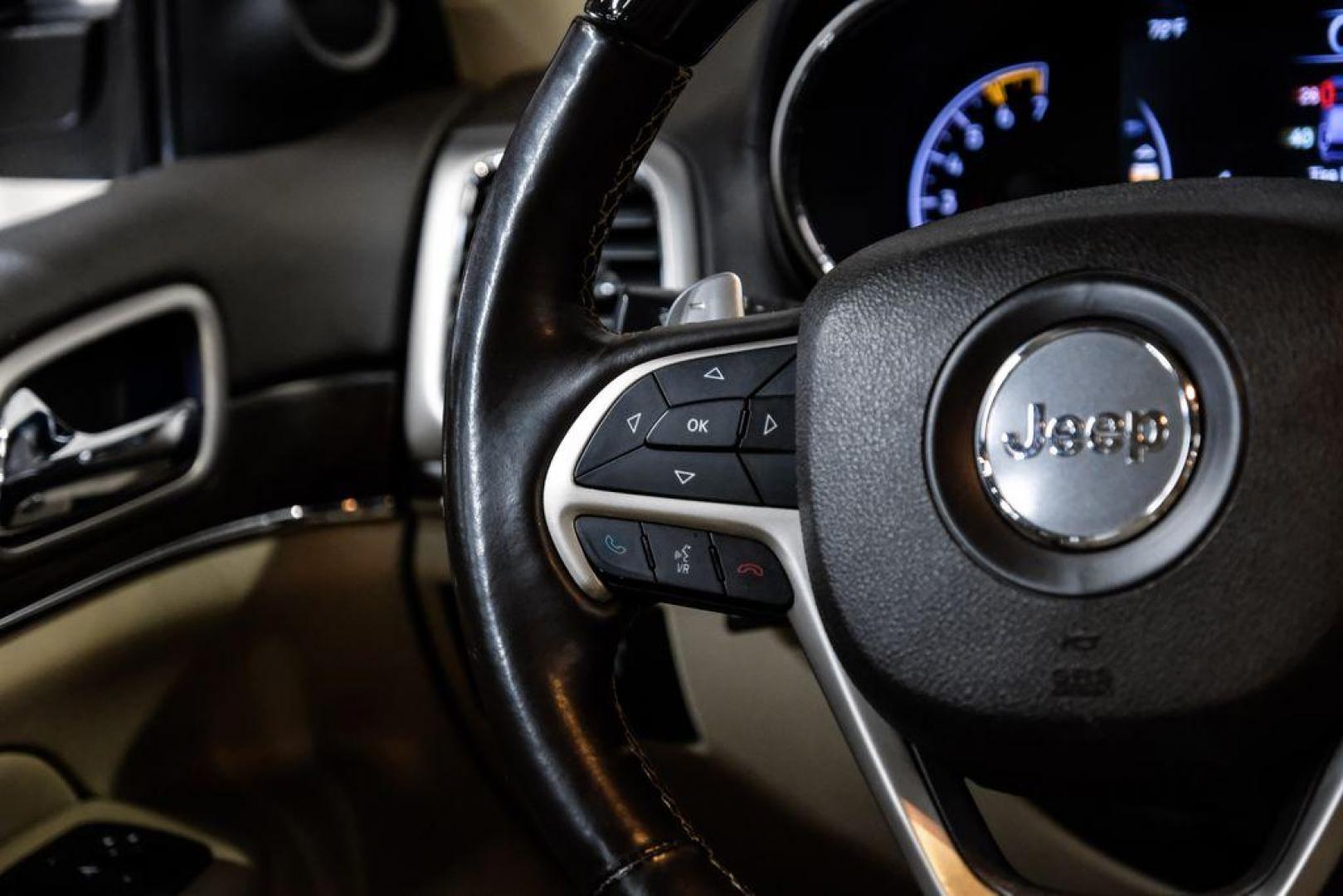 2015 Cashmere Pearlcoat /Light Frost/Brown Jeep Grand Cherokee Overland (1C4RJFCT5FC) with an 5.7L V8 Multi Displacement VVT engine, Automatic transmission, located at 15300 Midway Rd., Addison, TX, 75001, (972) 702-0011, 32.958321, -96.838074 - Photo#17