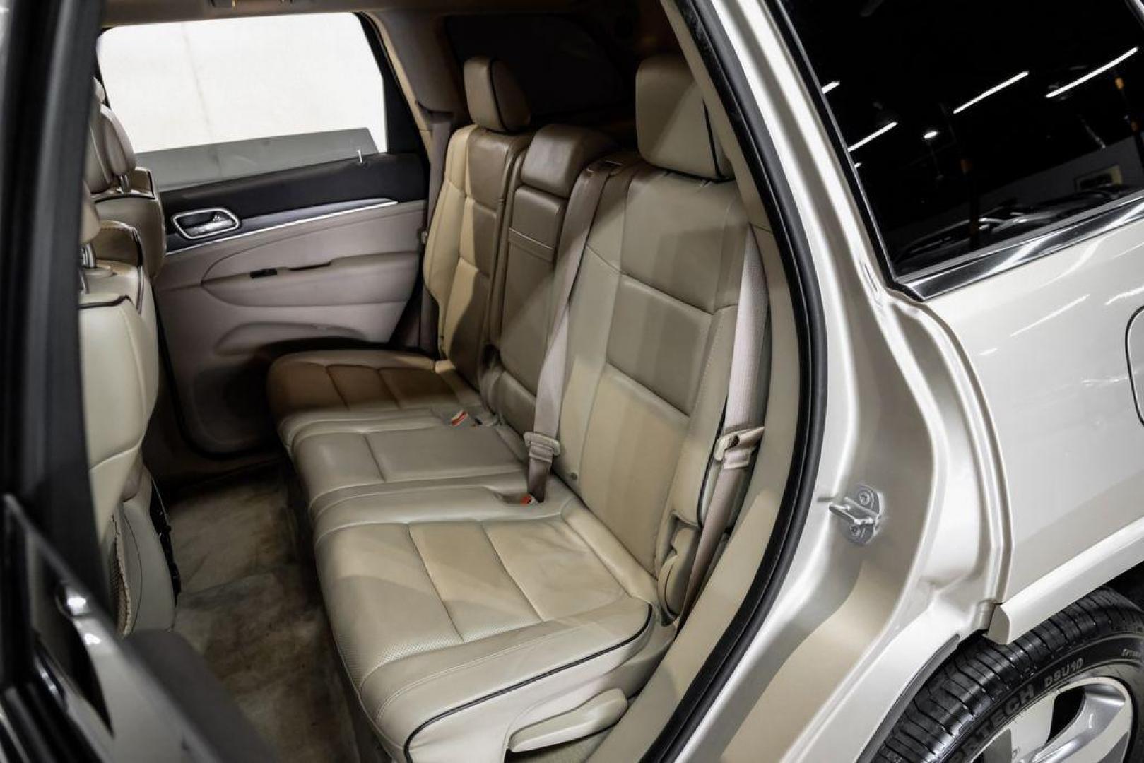 2015 Cashmere Pearlcoat /Light Frost/Brown Jeep Grand Cherokee Overland (1C4RJFCT5FC) with an 5.7L V8 Multi Displacement VVT engine, Automatic transmission, located at 15300 Midway Rd., Addison, TX, 75001, (972) 702-0011, 32.958321, -96.838074 - Photo#46