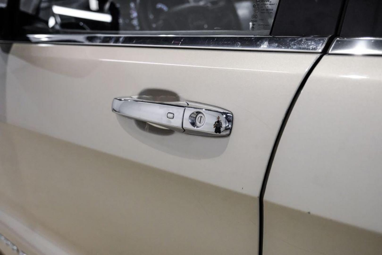 2015 Cashmere Pearlcoat /Light Frost/Brown Jeep Grand Cherokee Overland (1C4RJFCT5FC) with an 5.7L V8 Multi Displacement VVT engine, Automatic transmission, located at 15300 Midway Rd., Addison, TX, 75001, (972) 702-0011, 32.958321, -96.838074 - Photo#47